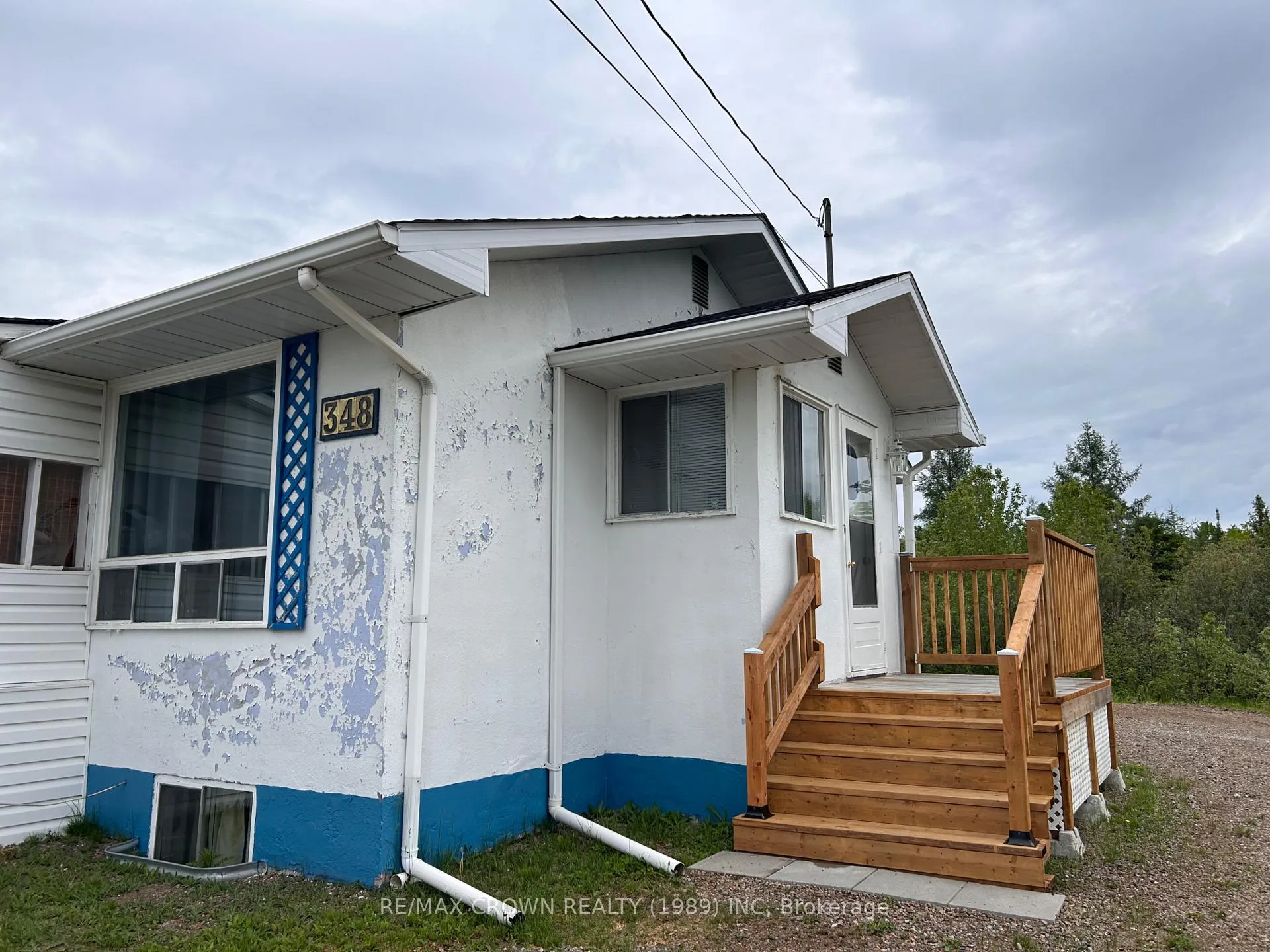 Photo 3 of 348 Government Road W, Kapuskasing — HOMEH