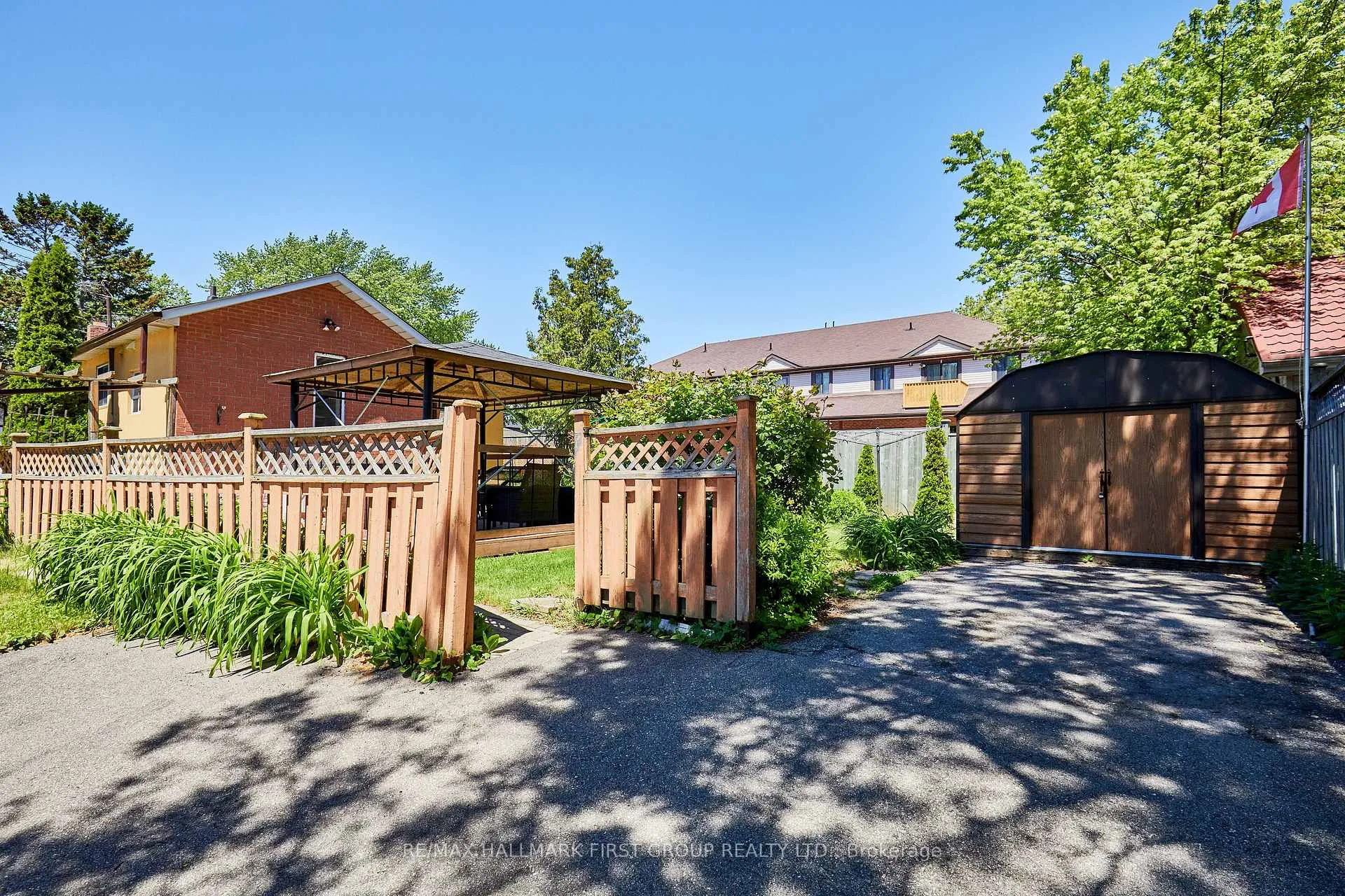 Photo 30 of 669 Marksbury Road, Pickering, West Shore — HOMEH
