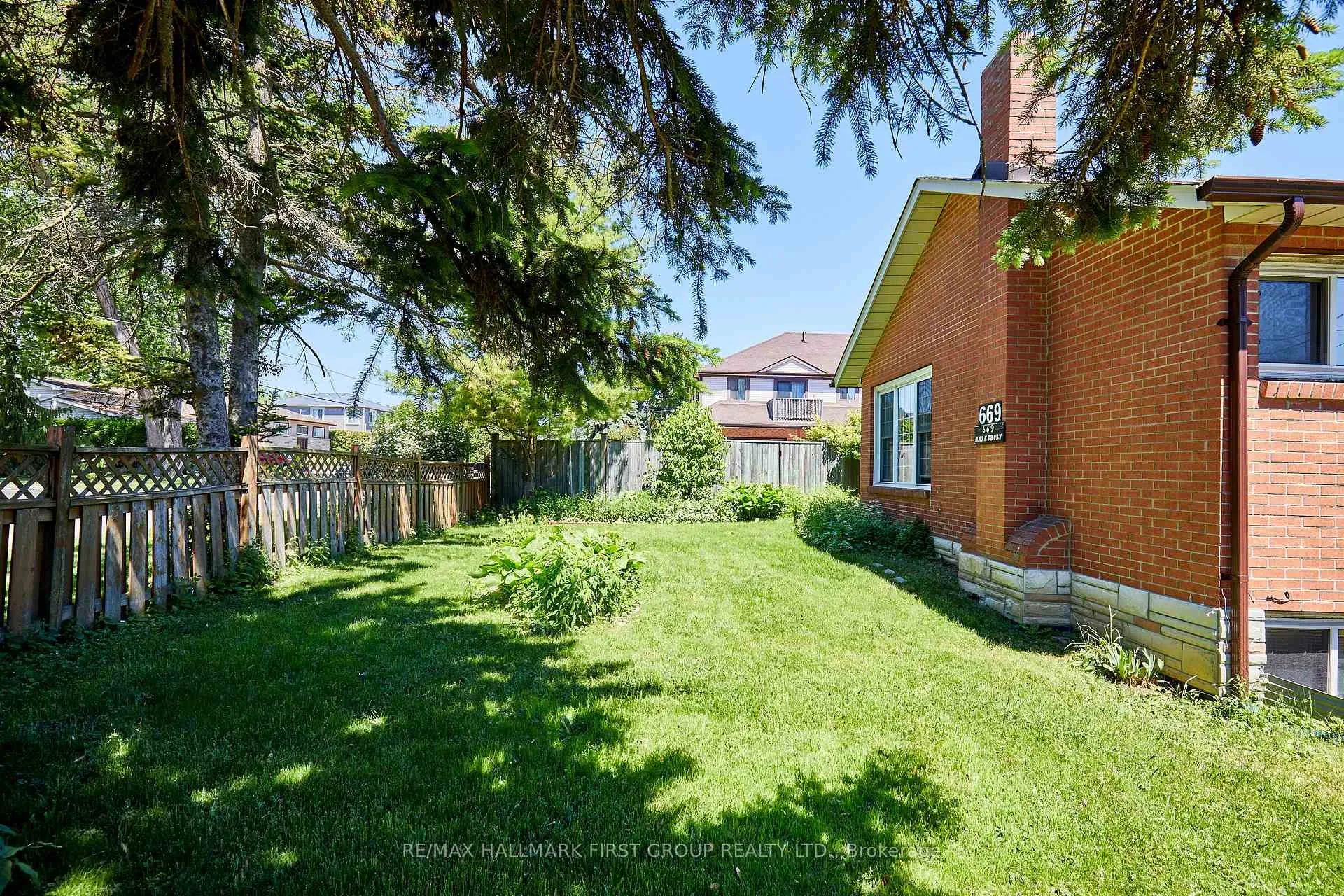 Photo 38 of 669 Marksbury Road, Pickering, West Shore — HOMEH