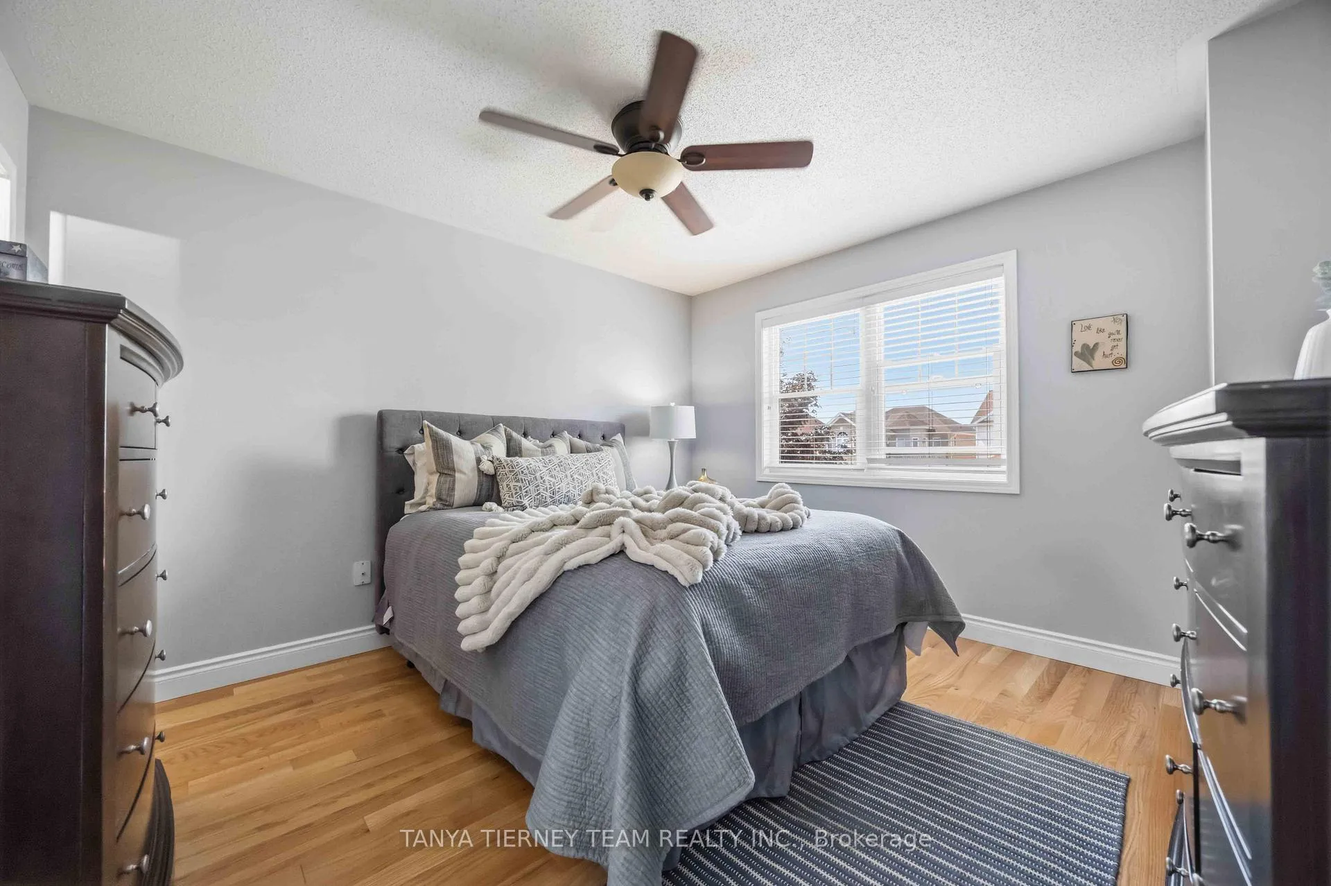 Photo 24 of 7 Brownridge Place, Whitby, Williamsburg — HOMEH