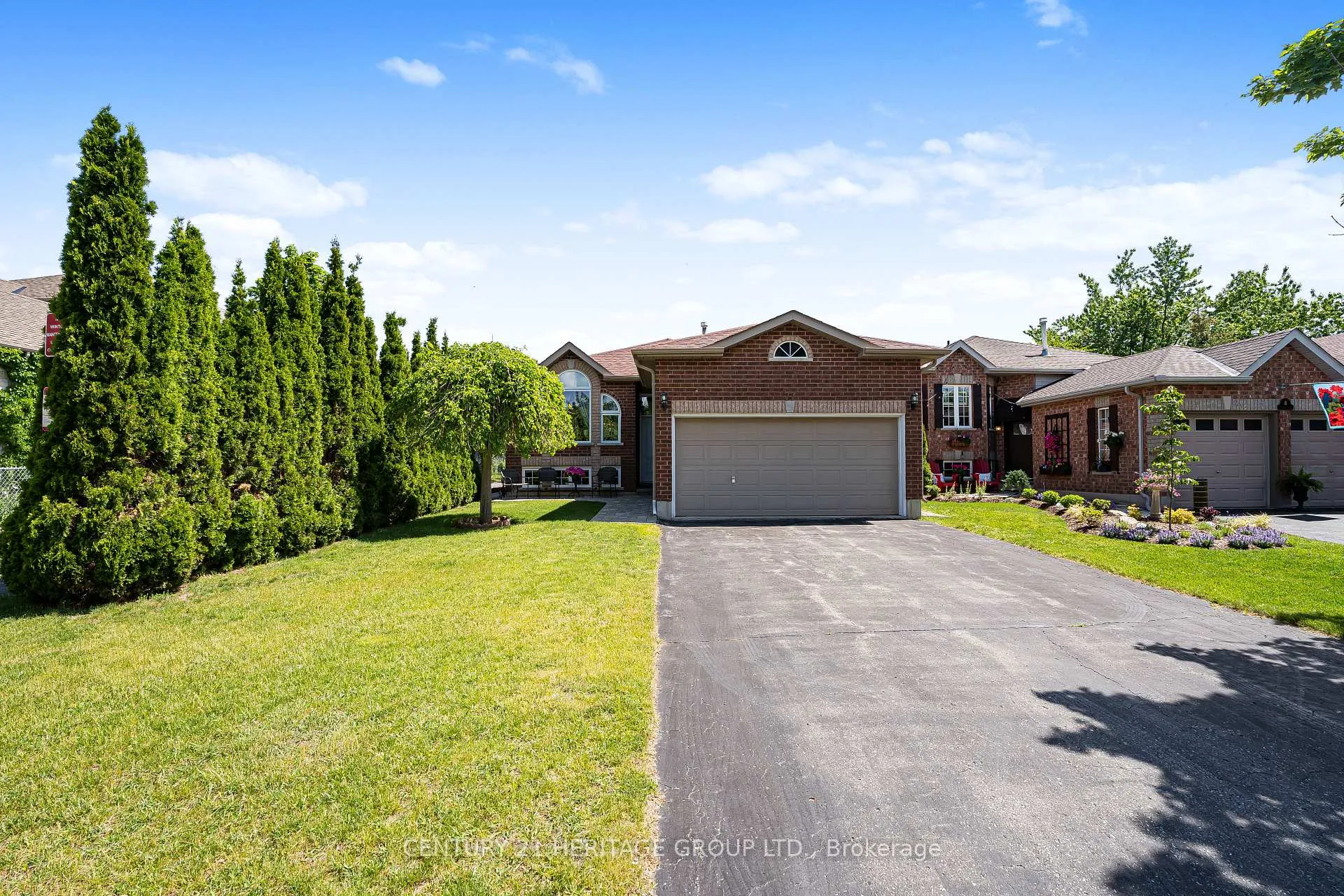 Photo 1 of 77 Hodgson Drive, Barrie, Northwest — HOMEH