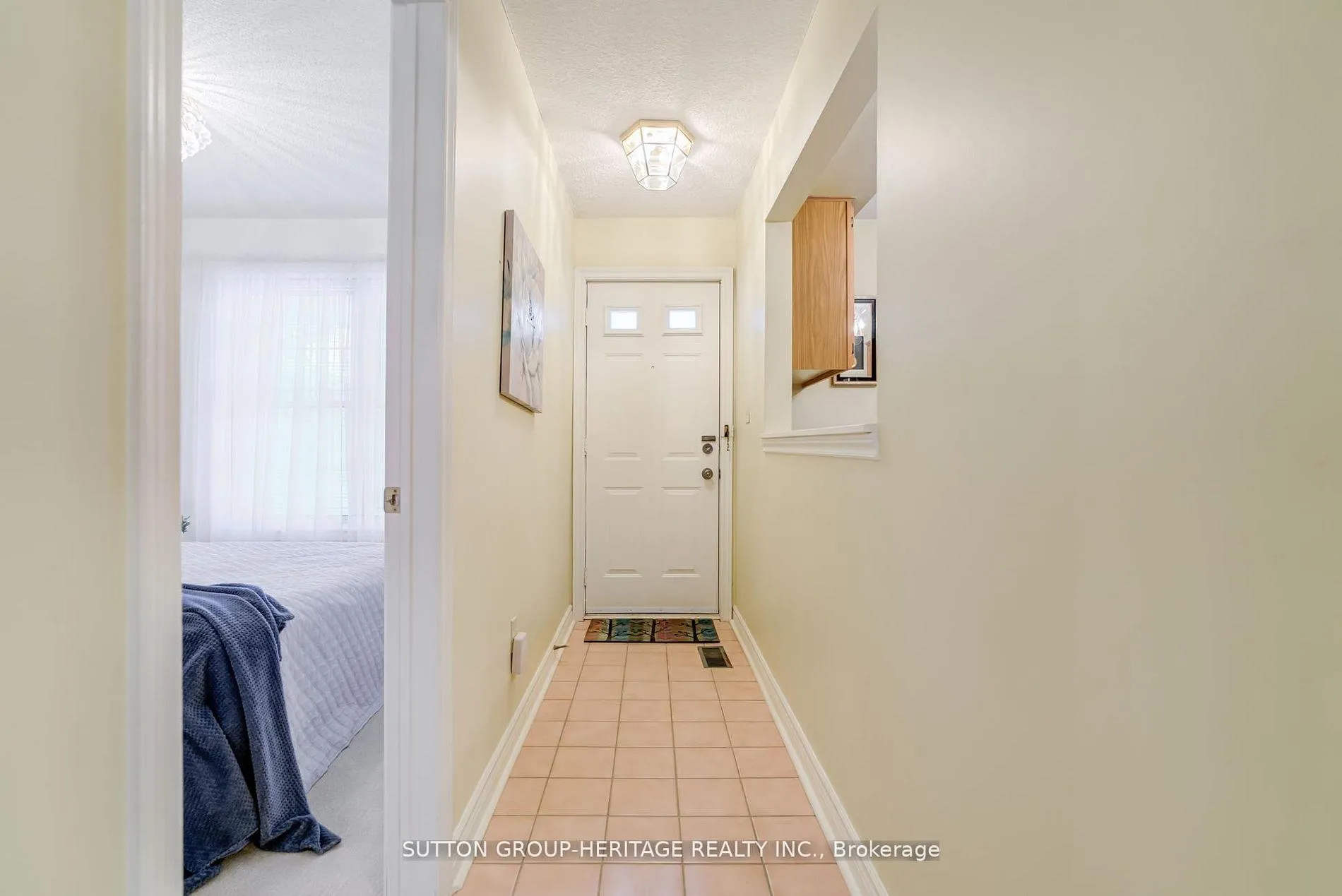 Photo 3 of Unit A-10, 1651 Nash Road, Clarington, Courtice — HOMEH