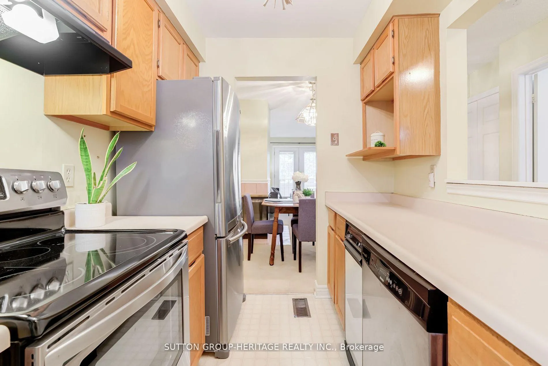 Photo 6 of Unit A-10, 1651 Nash Road, Clarington, Courtice — HOMEH