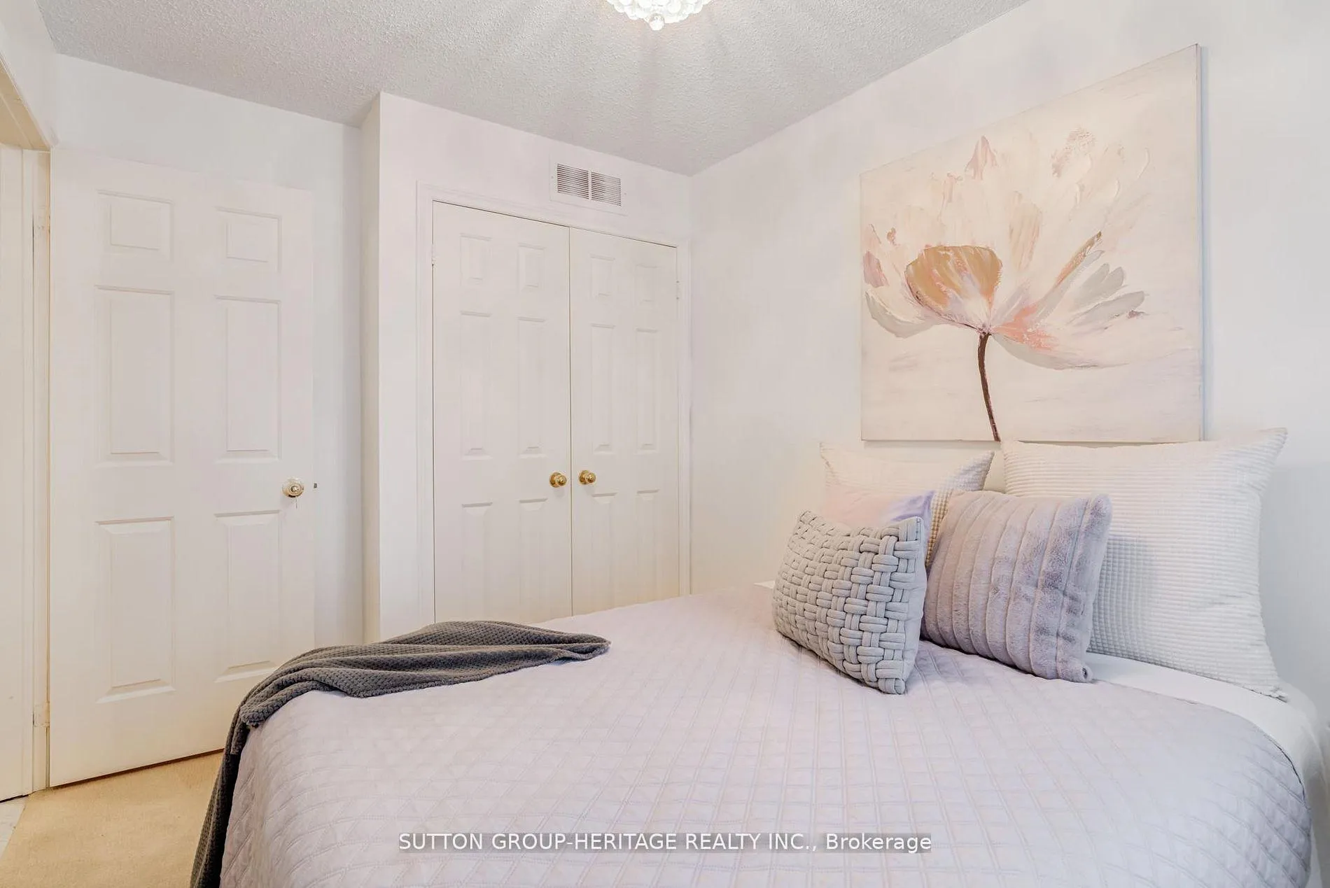 Photo 19 of Unit A-10, 1651 Nash Road, Clarington, Courtice — HOMEH