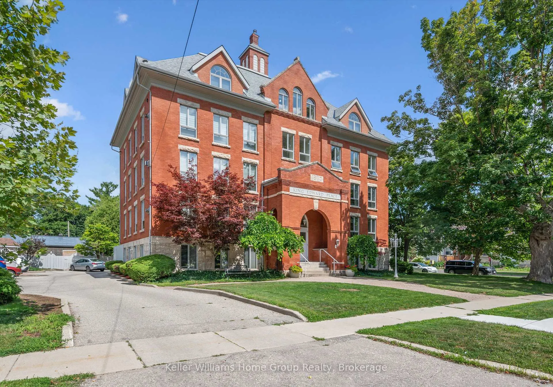 Photo 2 of Unit 408, 57 Suffolk Street W, Guelph, Downtown — HOMEH