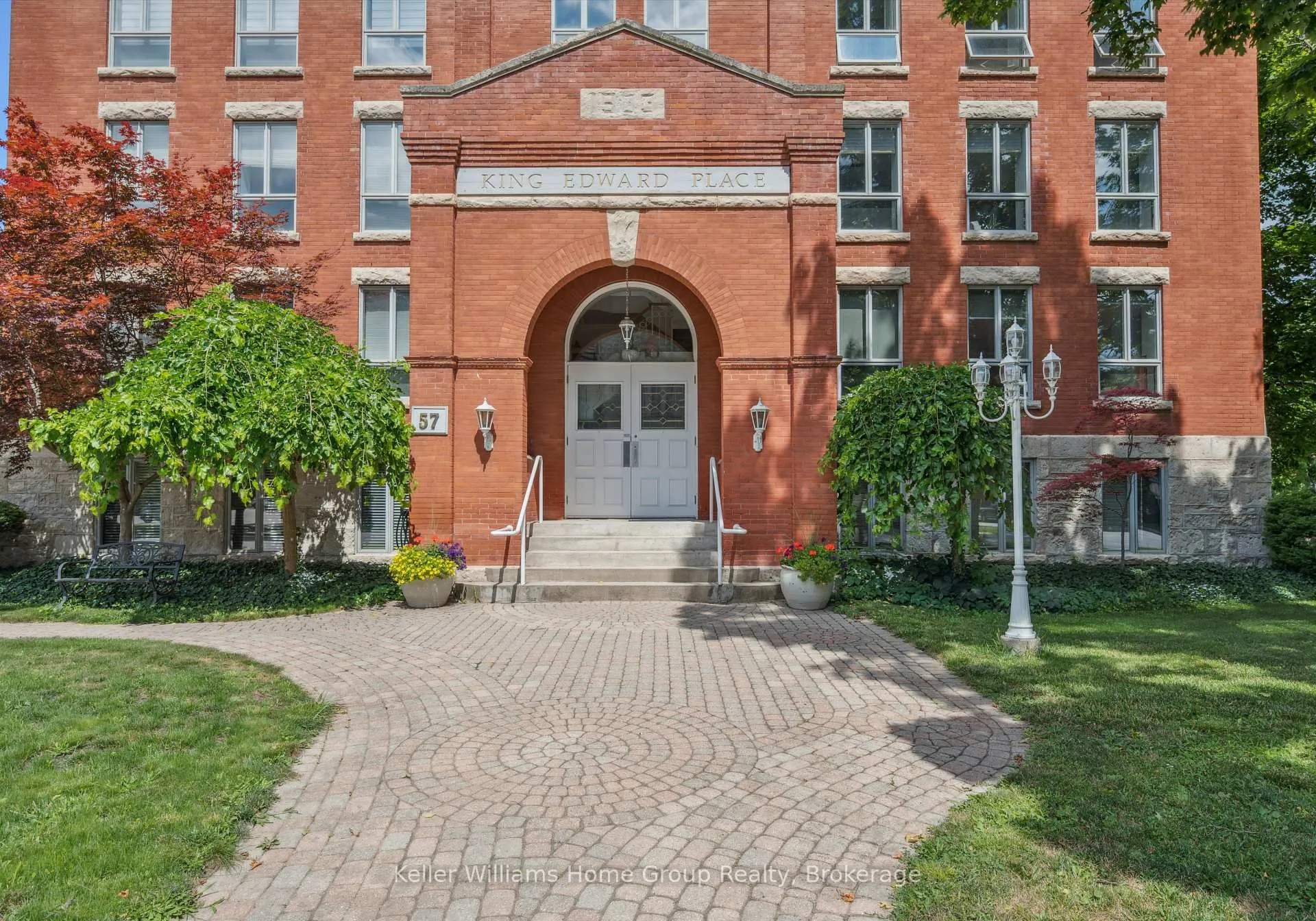 Photo 3 of Unit 408, 57 Suffolk Street W, Guelph, Downtown — HOMEH