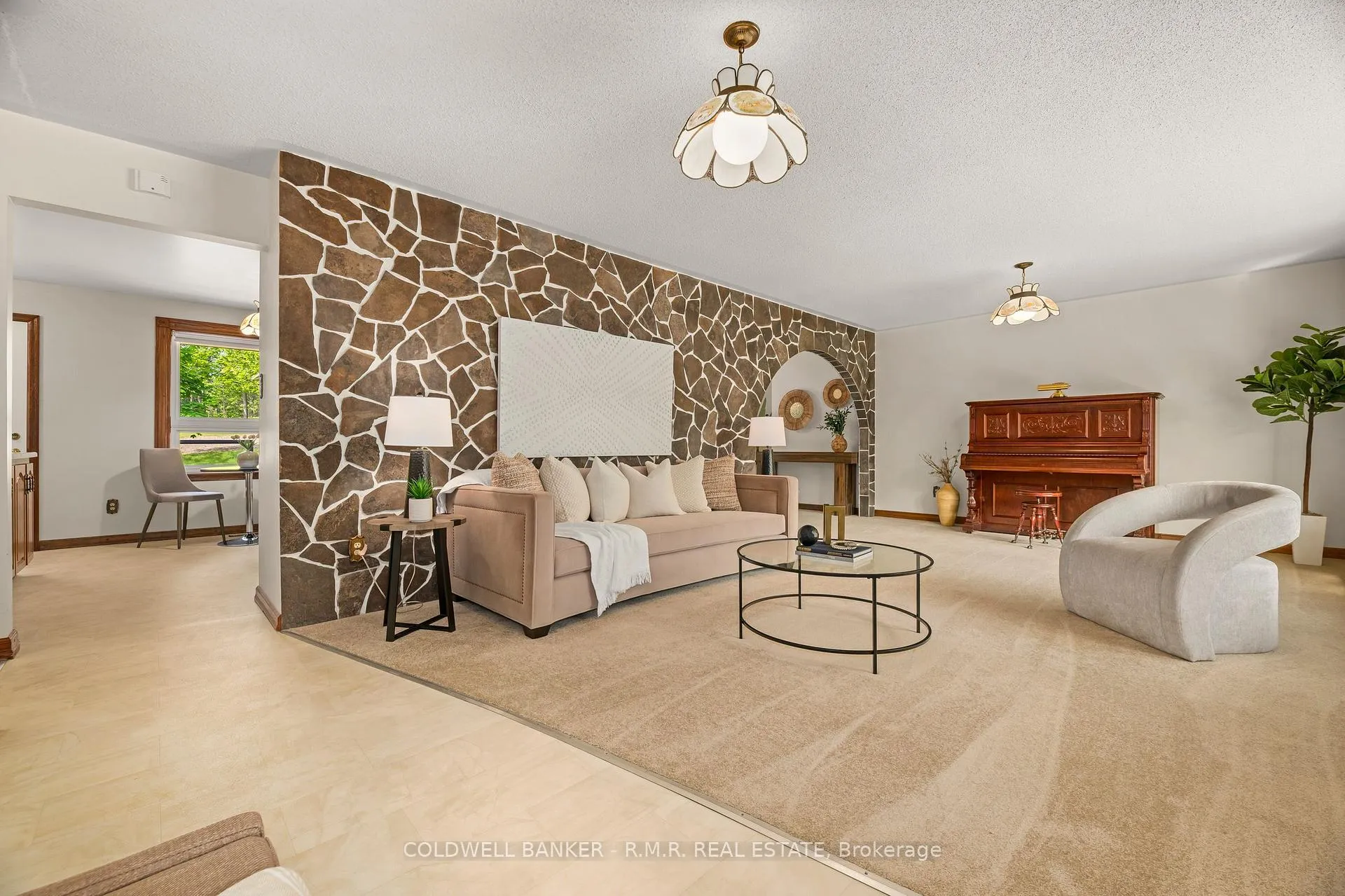 Photo 4 of 8754 Langstaff Road, Clarington, Rural Clarington — HOMEH