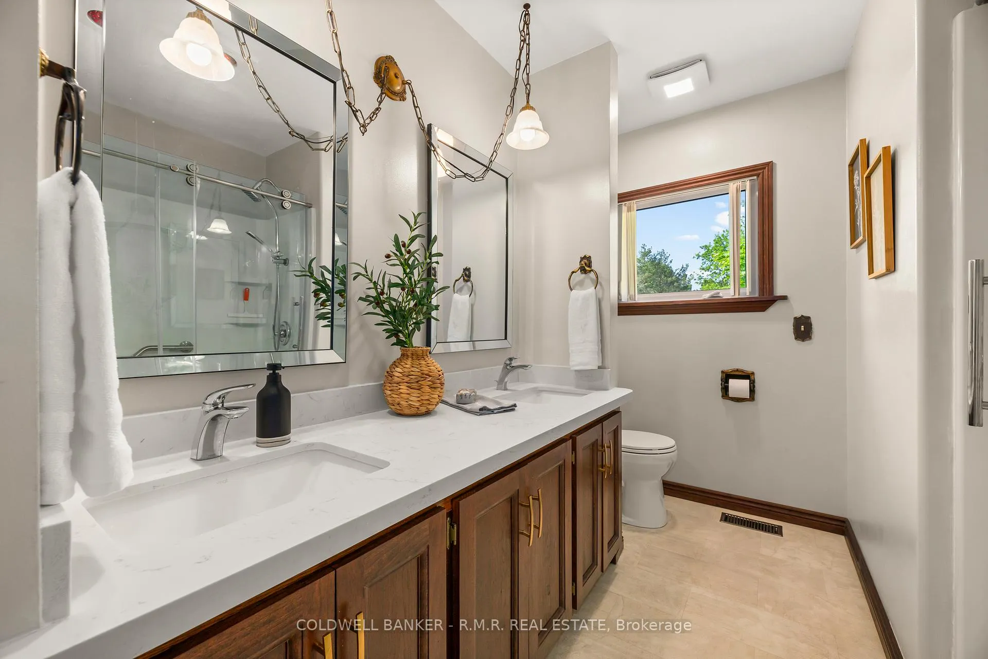 Photo 13 of 8754 Langstaff Road, Clarington, Rural Clarington — HOMEH