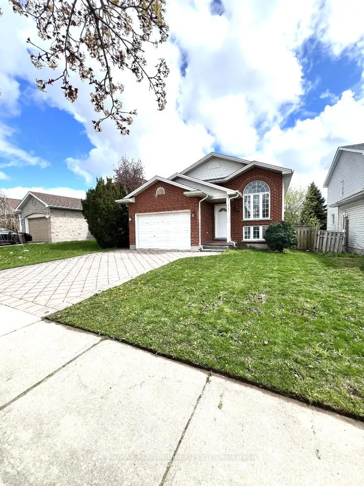 Photo of 1098 Farnsborough Crescent