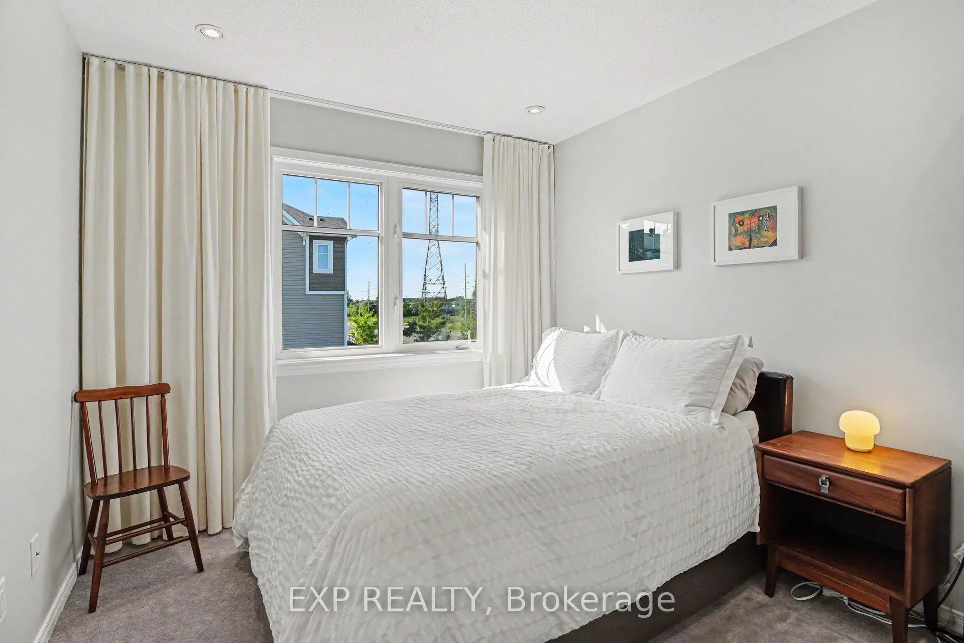 Photo 20 of 103 Westphalian Avenue, Ottawa, Kanata - Emerald Meadows/Trailwest — HOMEH