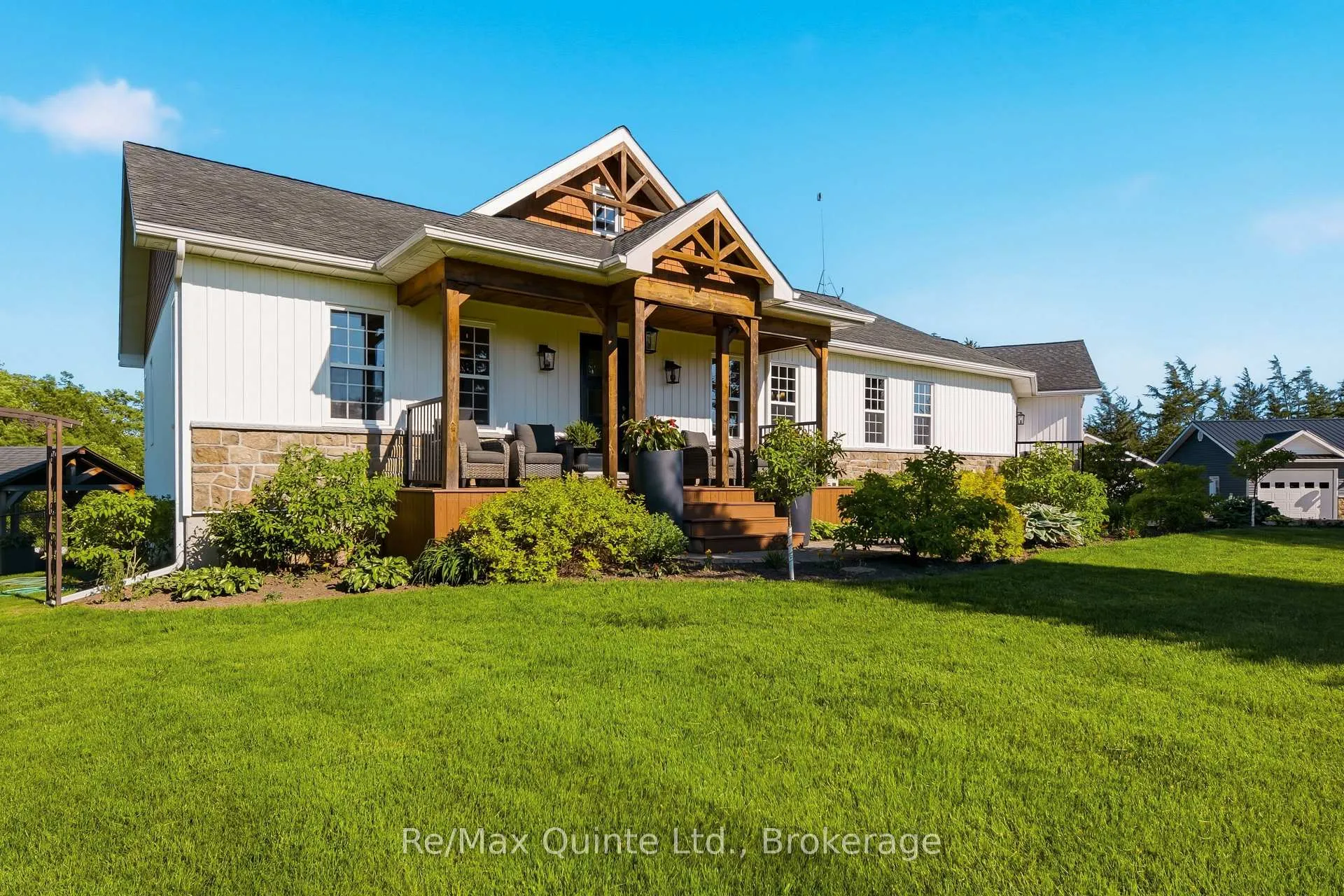Photo 4 of 163 County Road 25, Prince Edward County, North Marysburg Ward — HOMEH