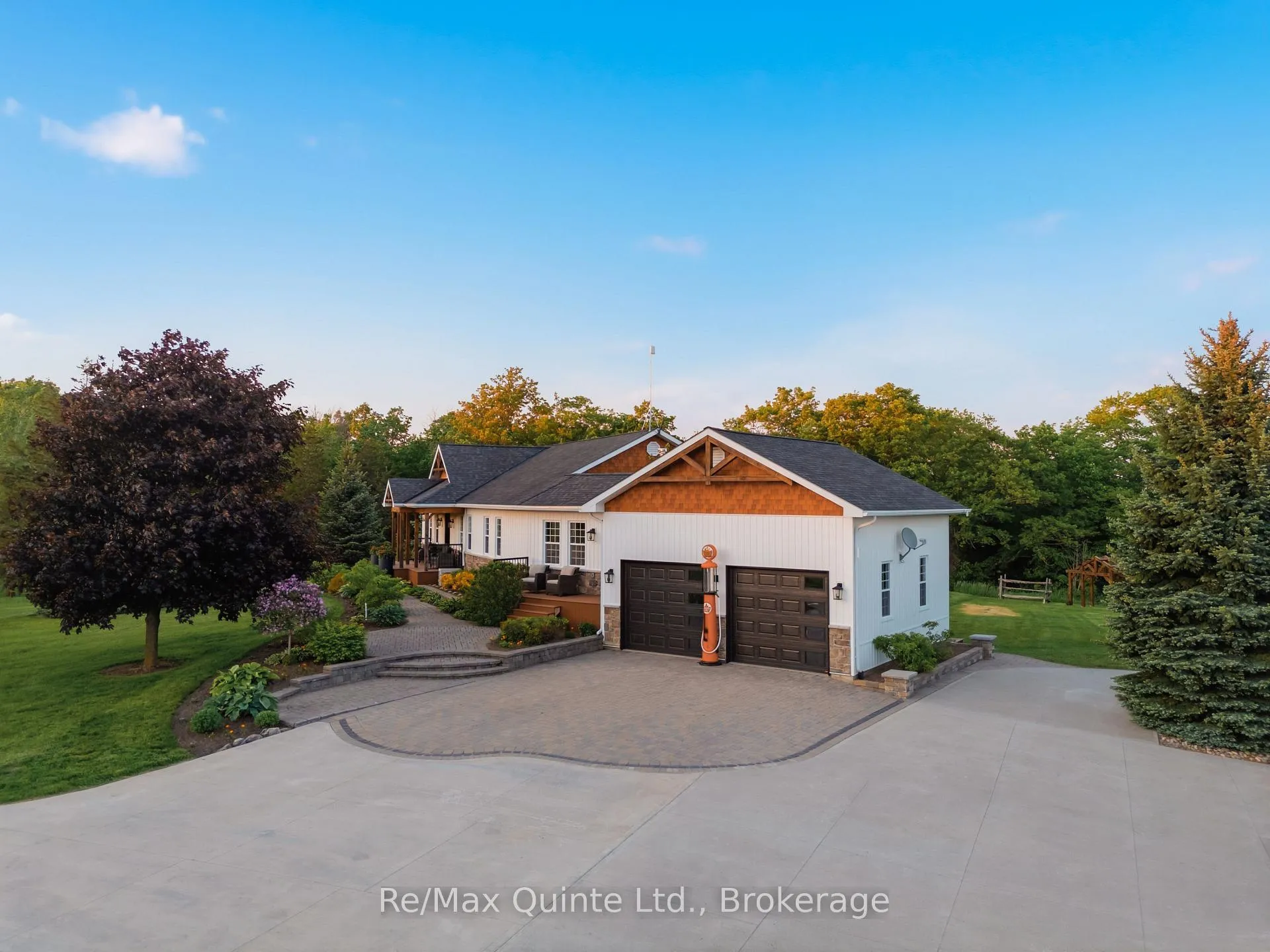 Photo 6 of 163 County Road 25, Prince Edward County, North Marysburg Ward — HOMEH