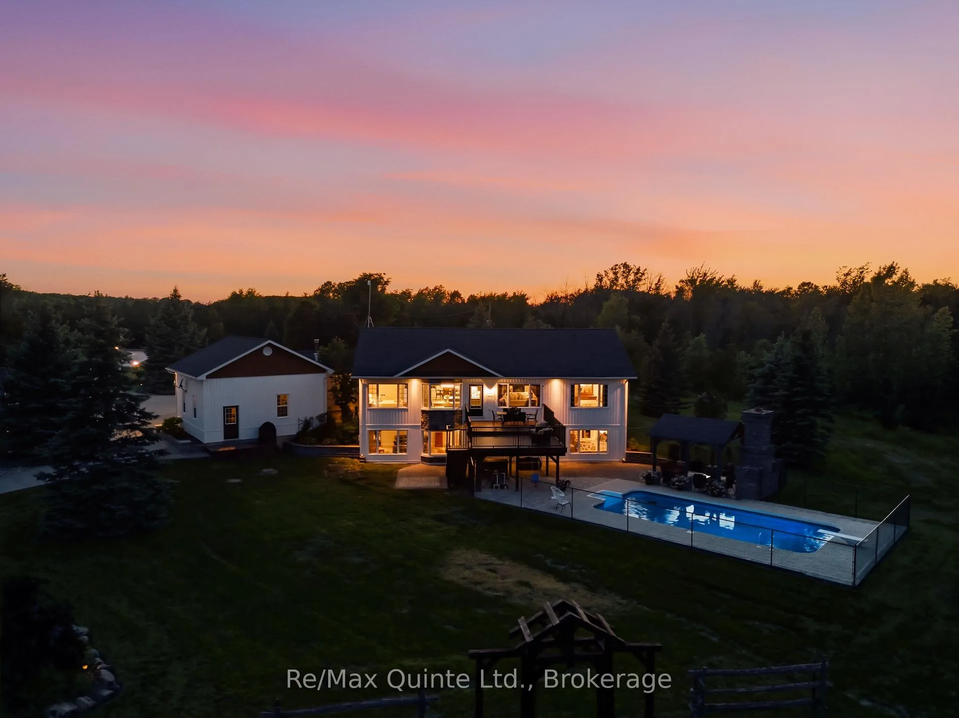 Photo 43 of 163 County Road 25, Prince Edward County, North Marysburg Ward — HOMEH
