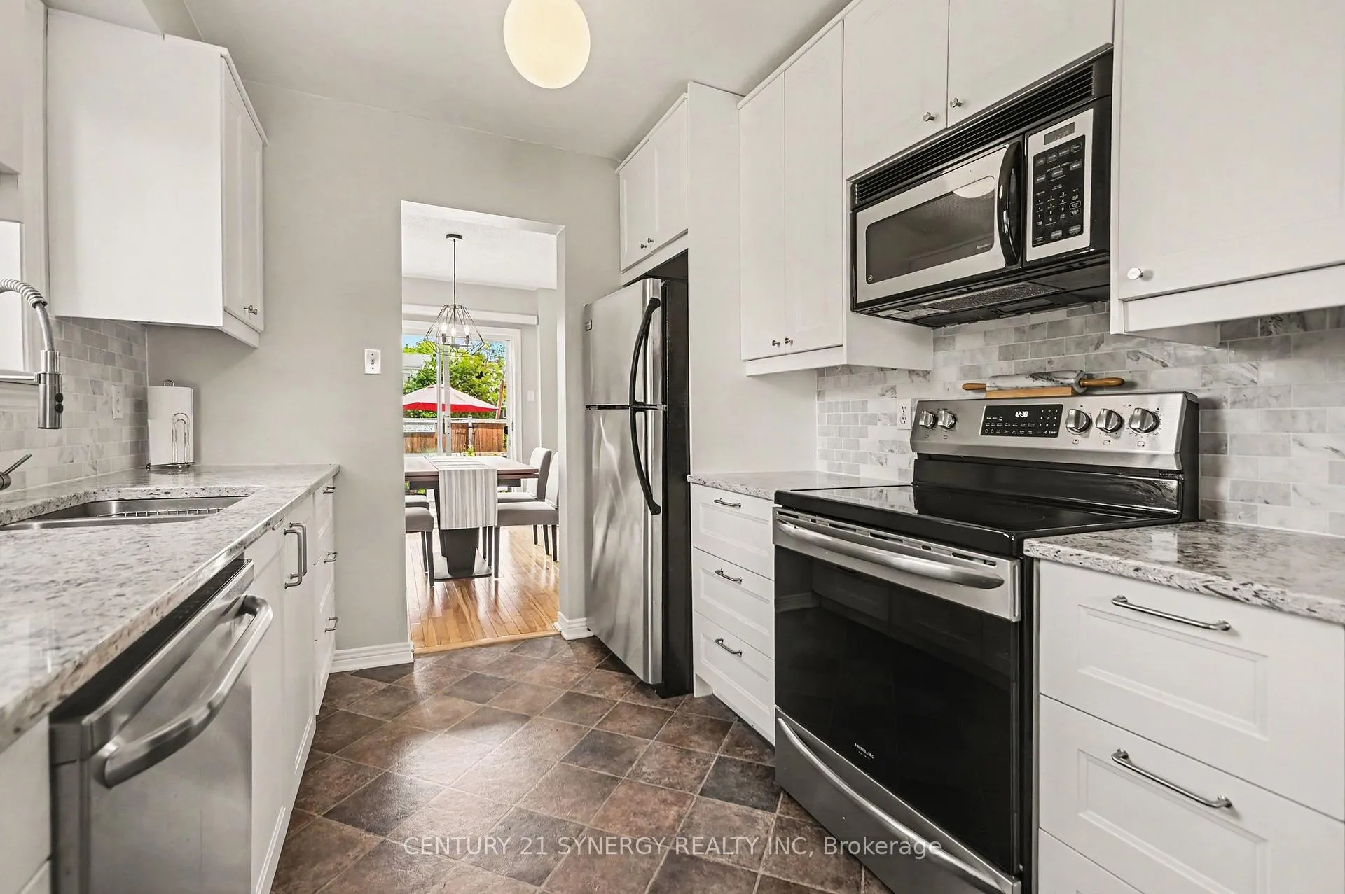 Photo 13 of 1457 Corsham Avenue, Ottawa, Fallingbrook/Pineridge — HOMEH