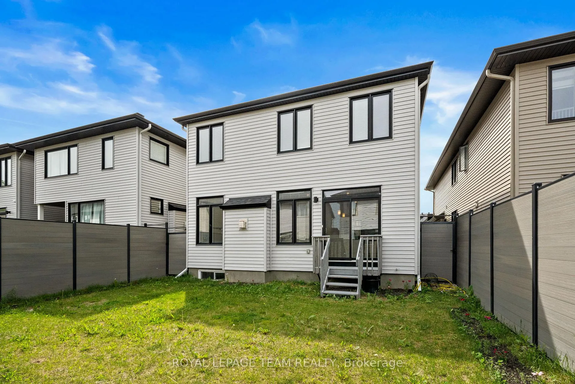Photo 40 of 41 Whooping Crane Ridge, Ottawa, Riverside South/Gloucester Glen — HOMEH
