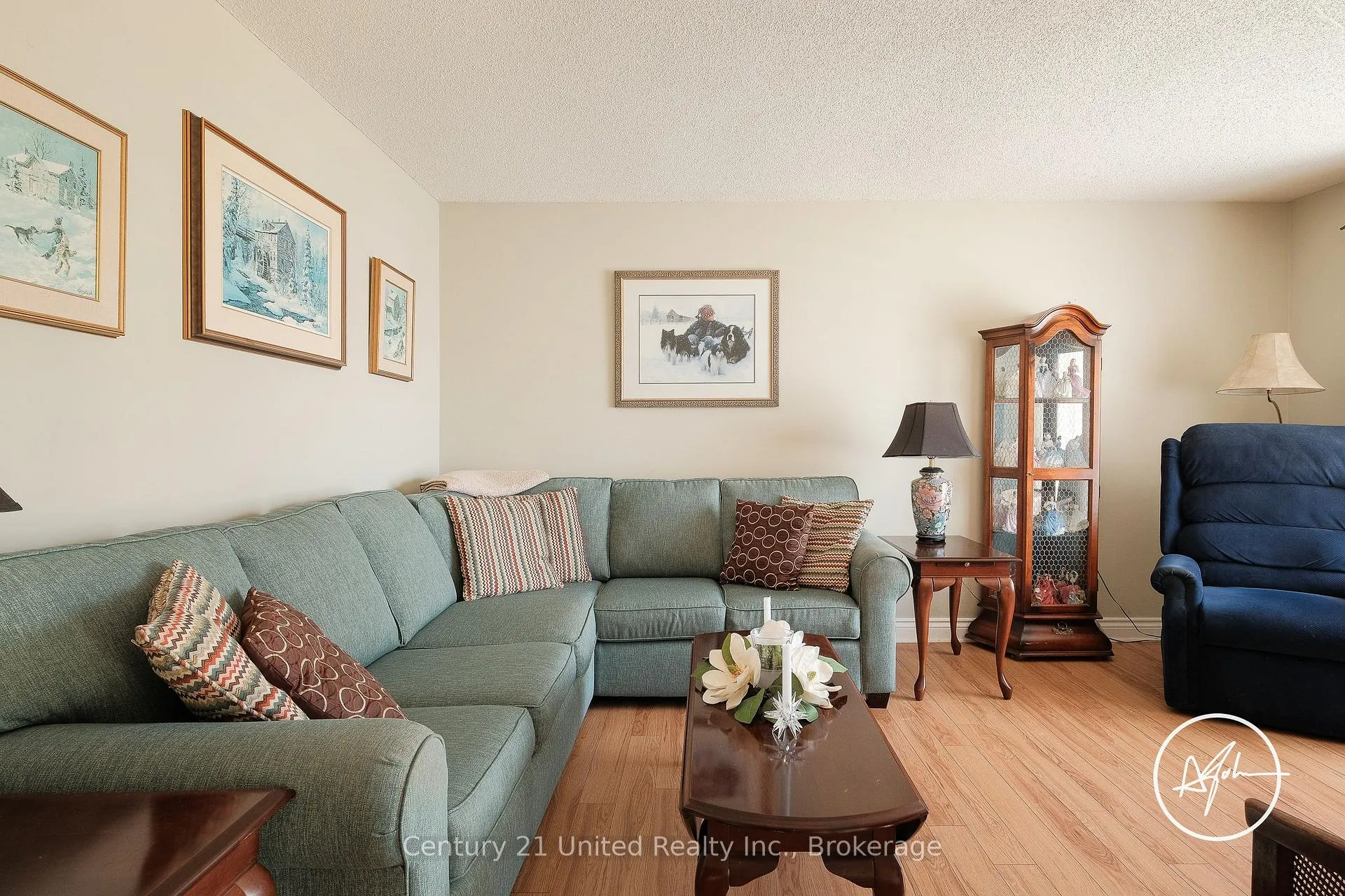 Photo 5 of 2606 Foxmeadow Road, Peterborough, Ashburnham Ward 4 — HOMEH