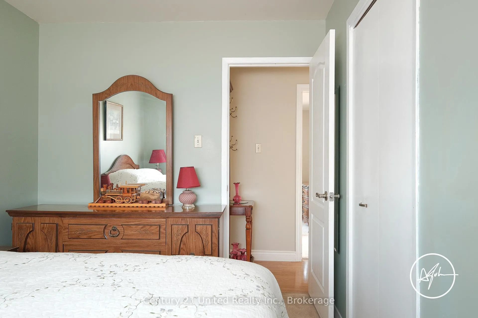Photo 9 of 2606 Foxmeadow Road, Peterborough, Ashburnham Ward 4 — HOMEH