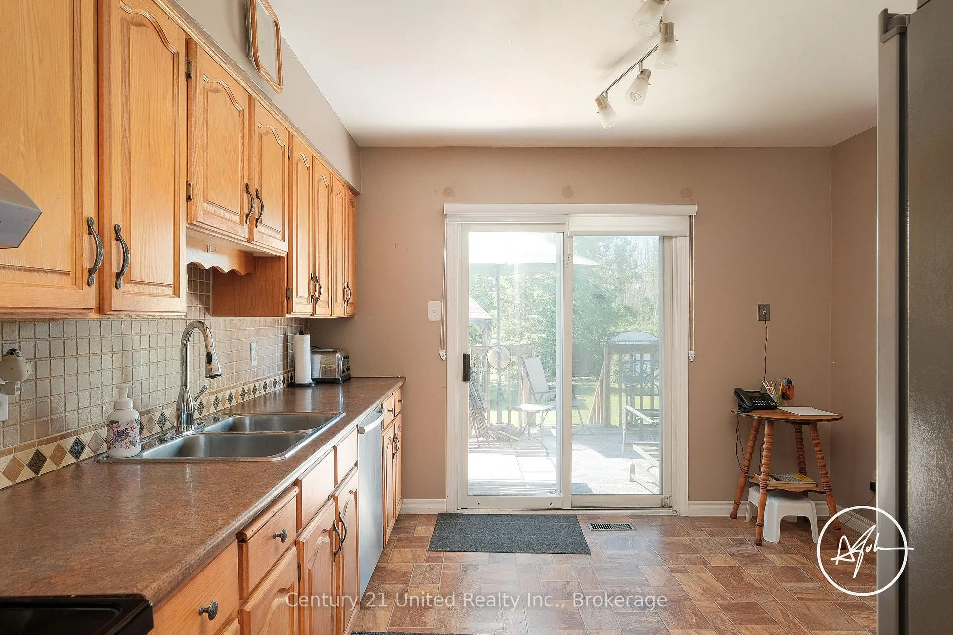 Photo 16 of 2606 Foxmeadow Road, Peterborough, Ashburnham Ward 4 — HOMEH