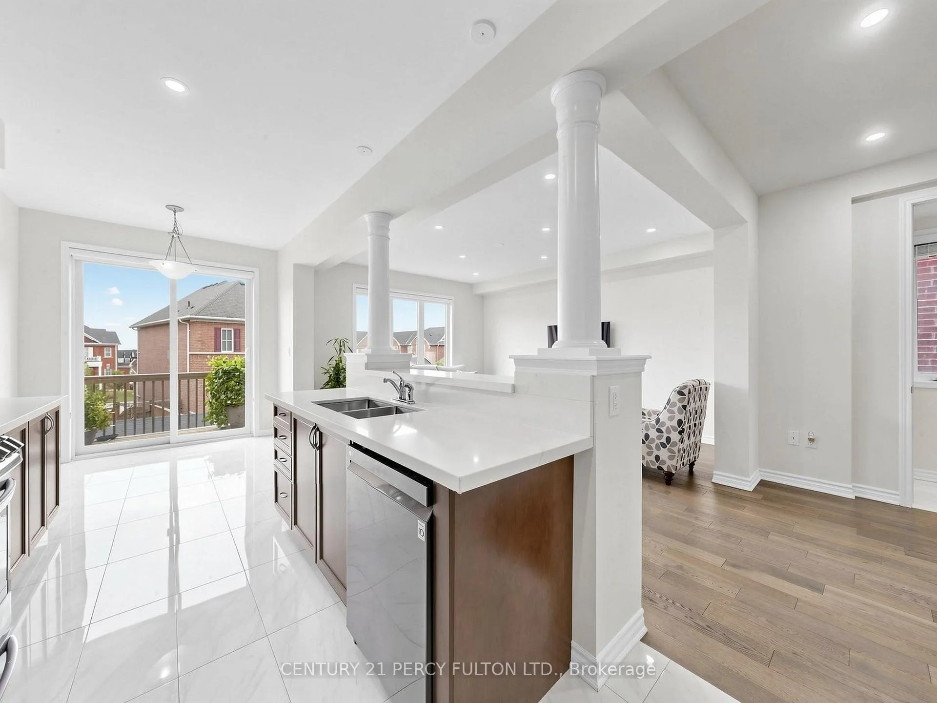 Photo 6 of 2715 Sapphire Drive, Pickering, Rural Pickering — HOMEH
