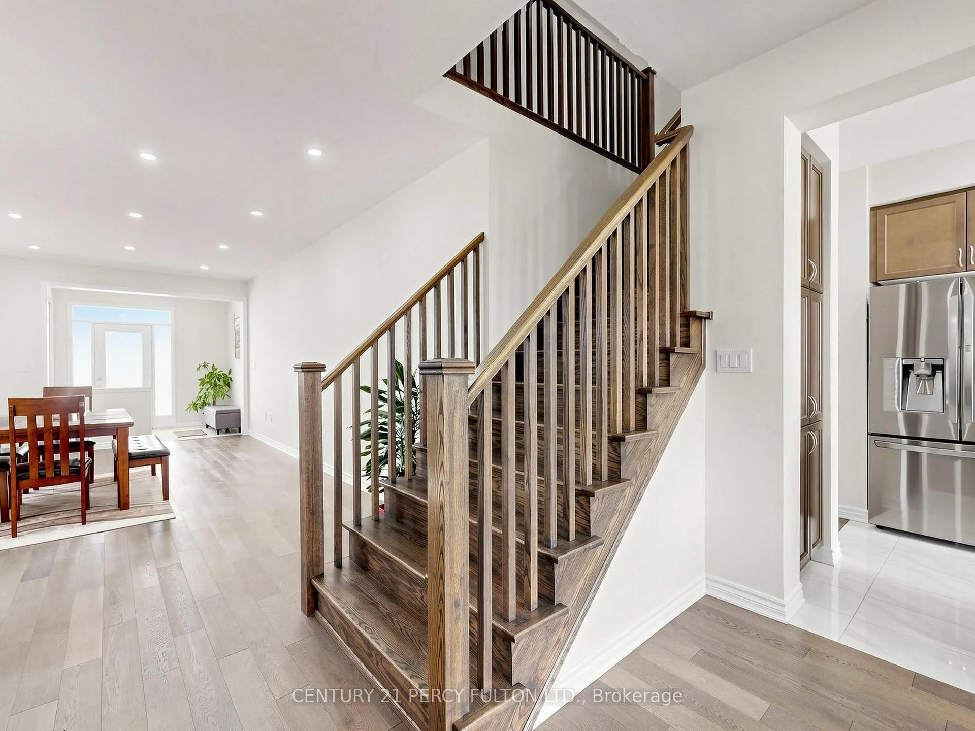 Photo 17 of 2715 Sapphire Drive, Pickering, Rural Pickering — HOMEH