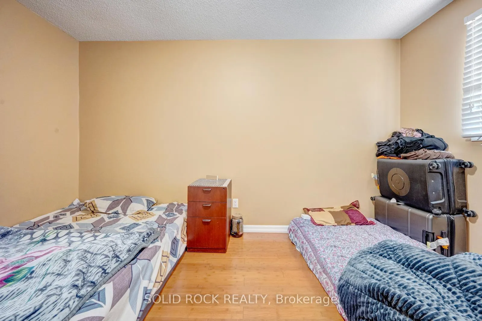 Photo 22 of 60 Martindale Crescent, Brampton, Brampton West — HOMEH
