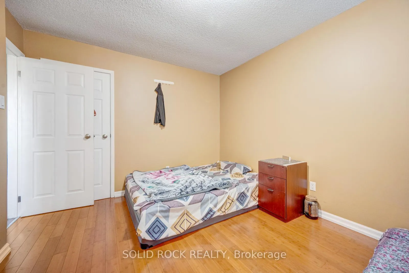 Photo 23 of 60 Martindale Crescent, Brampton, Brampton West — HOMEH