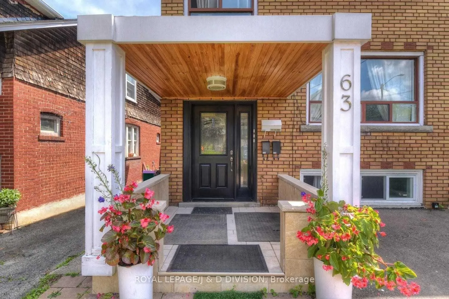 Photo 1 of Unit 3, 63 Earlsdale Avenue, Toronto, Oakwood Village — HOMEH