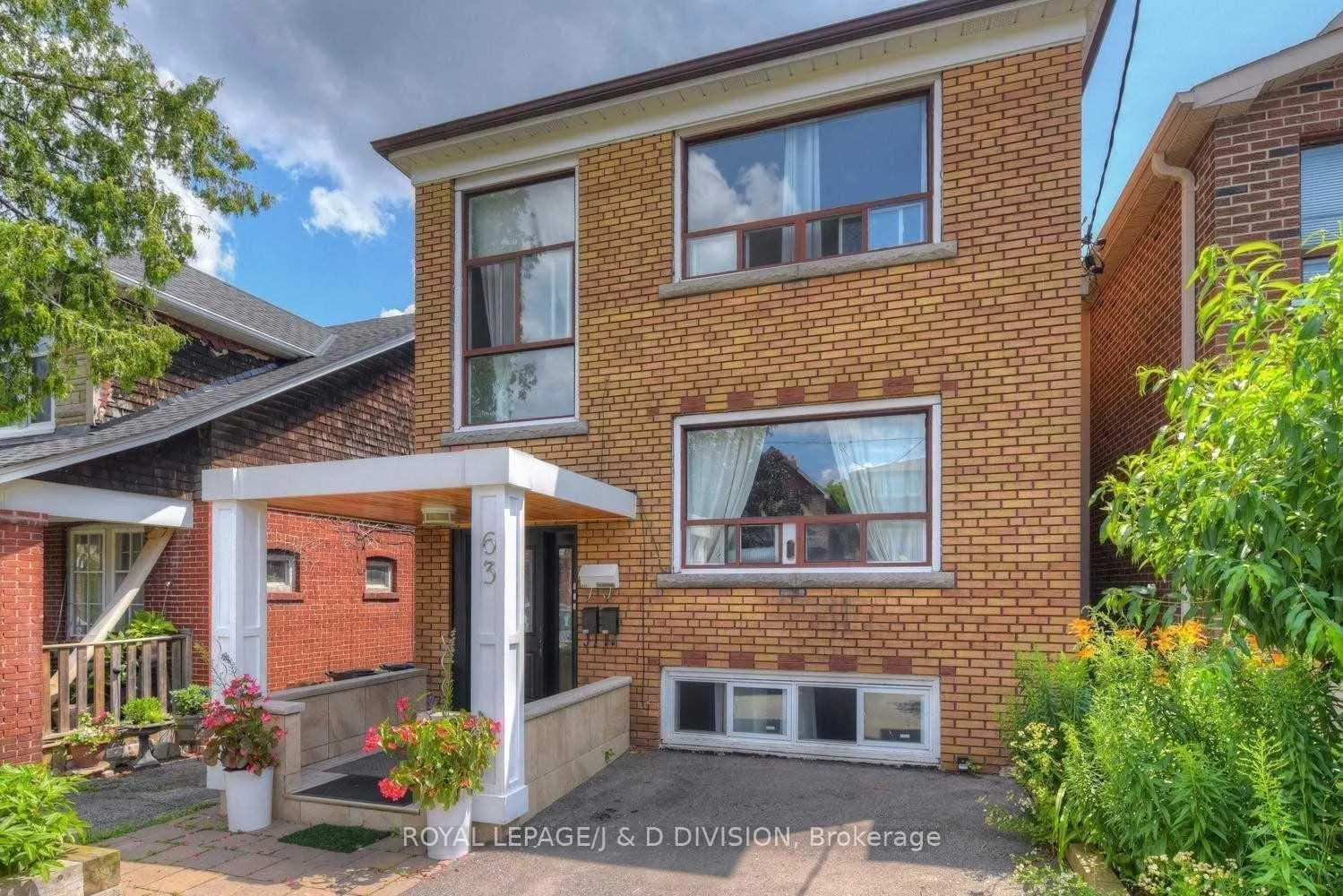 Photo 2 of Unit 3, 63 Earlsdale Avenue, Toronto, Oakwood Village — HOMEH