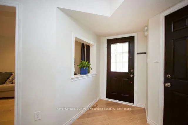 Photo 6 of 18 Threadgold Court, Whitby, Lynde Creek — HOMEH