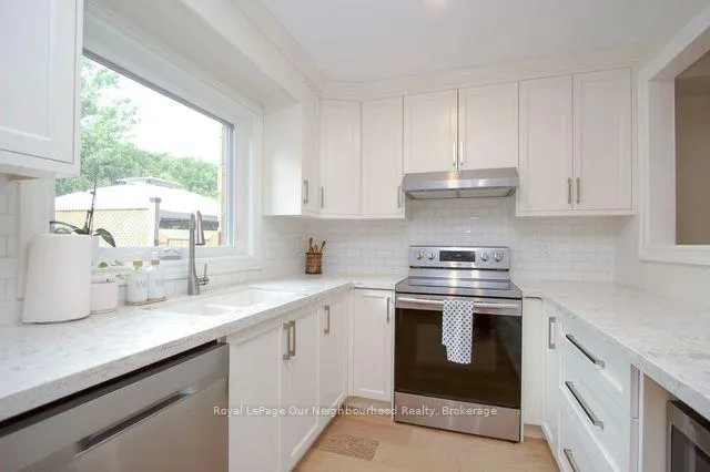 Photo 17 of 18 Threadgold Court, Whitby, Lynde Creek — HOMEH