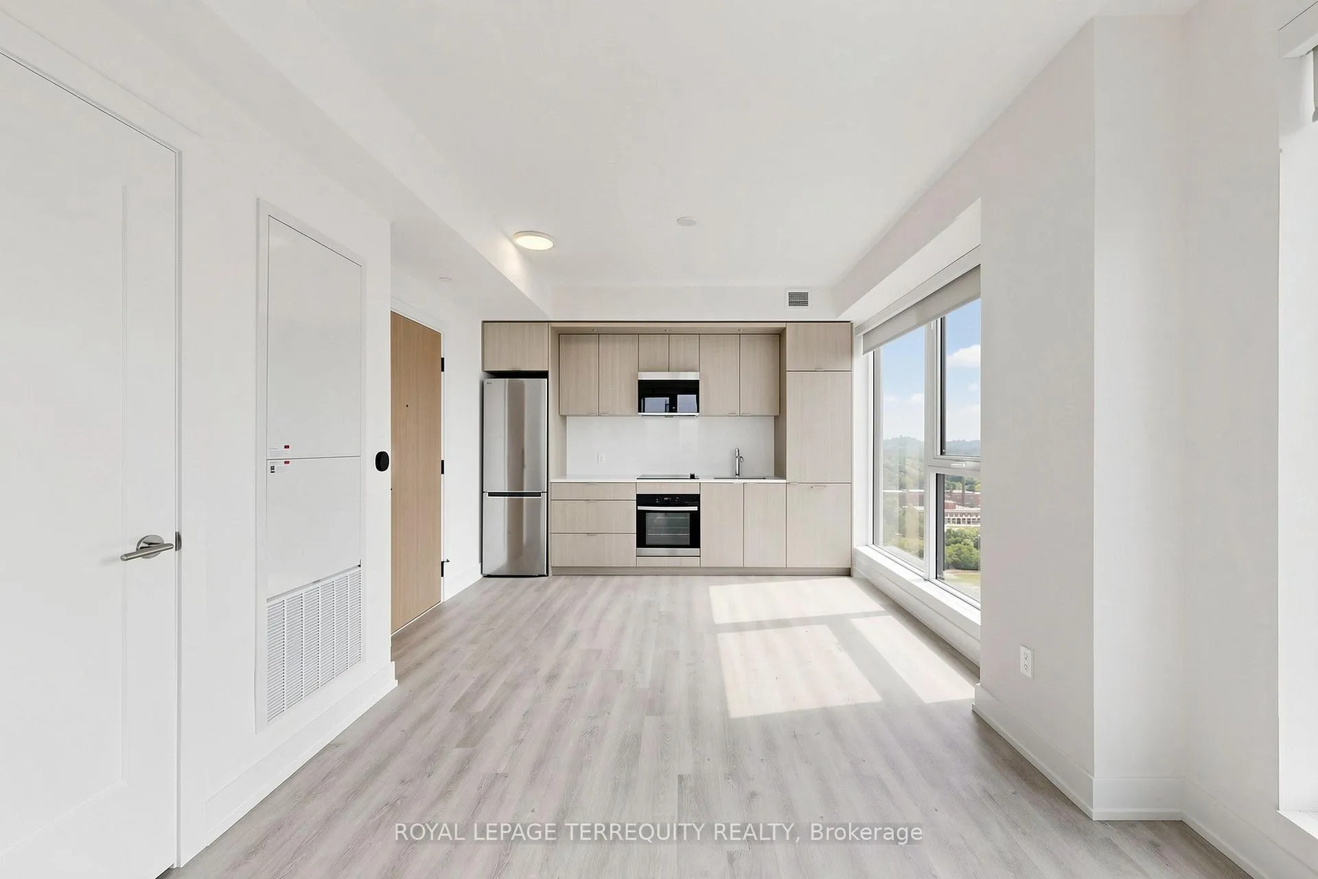Photo 11 of Unit 1805, 25 Cordova Avenue, Etobicoke, Islington-City Centre West — HOMEH