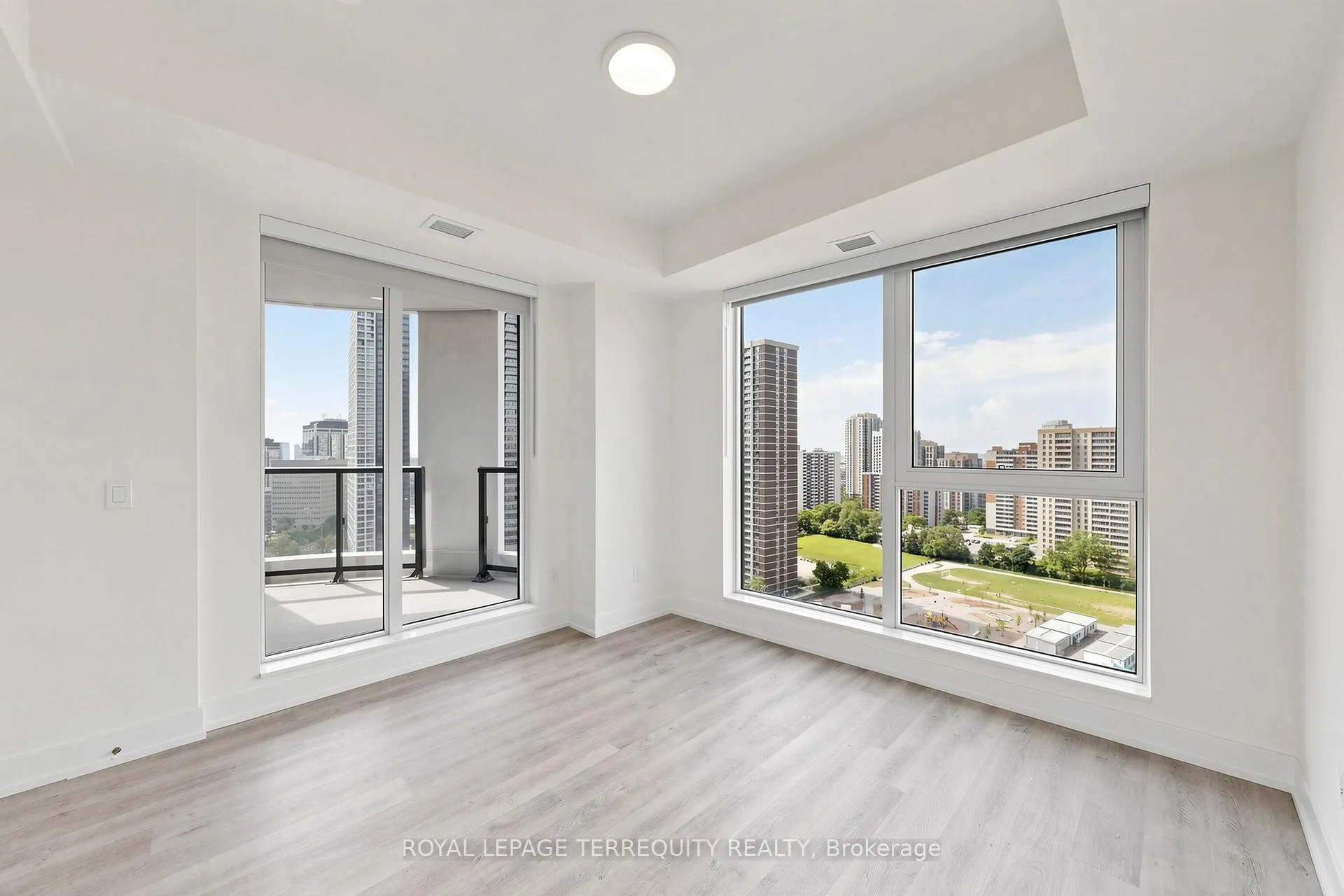 Photo 19 of Unit 1805, 25 Cordova Avenue, Etobicoke, Islington-City Centre West — HOMEH