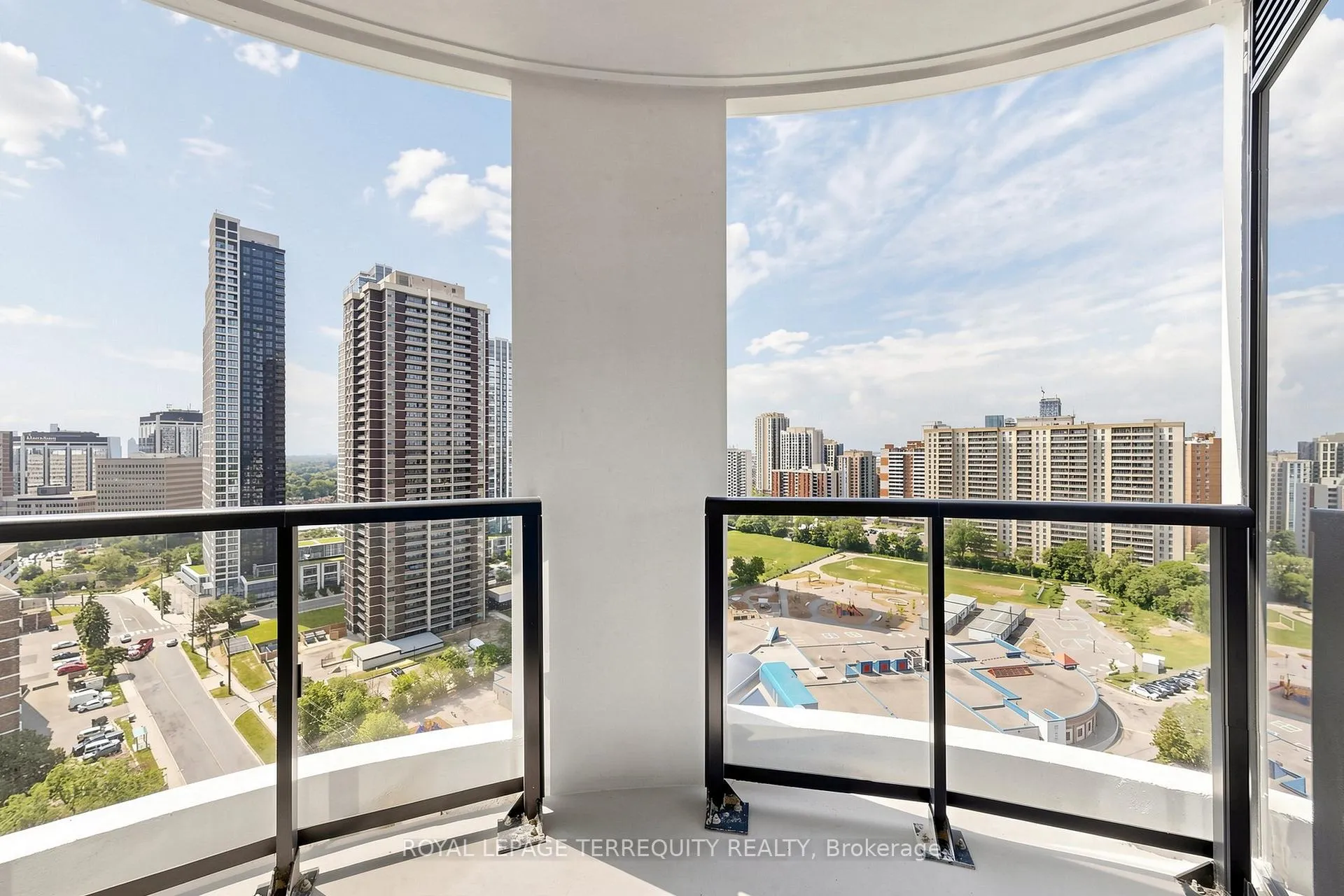 Photo 24 of Unit 1805, 25 Cordova Avenue, Etobicoke, Islington-City Centre West — HOMEH