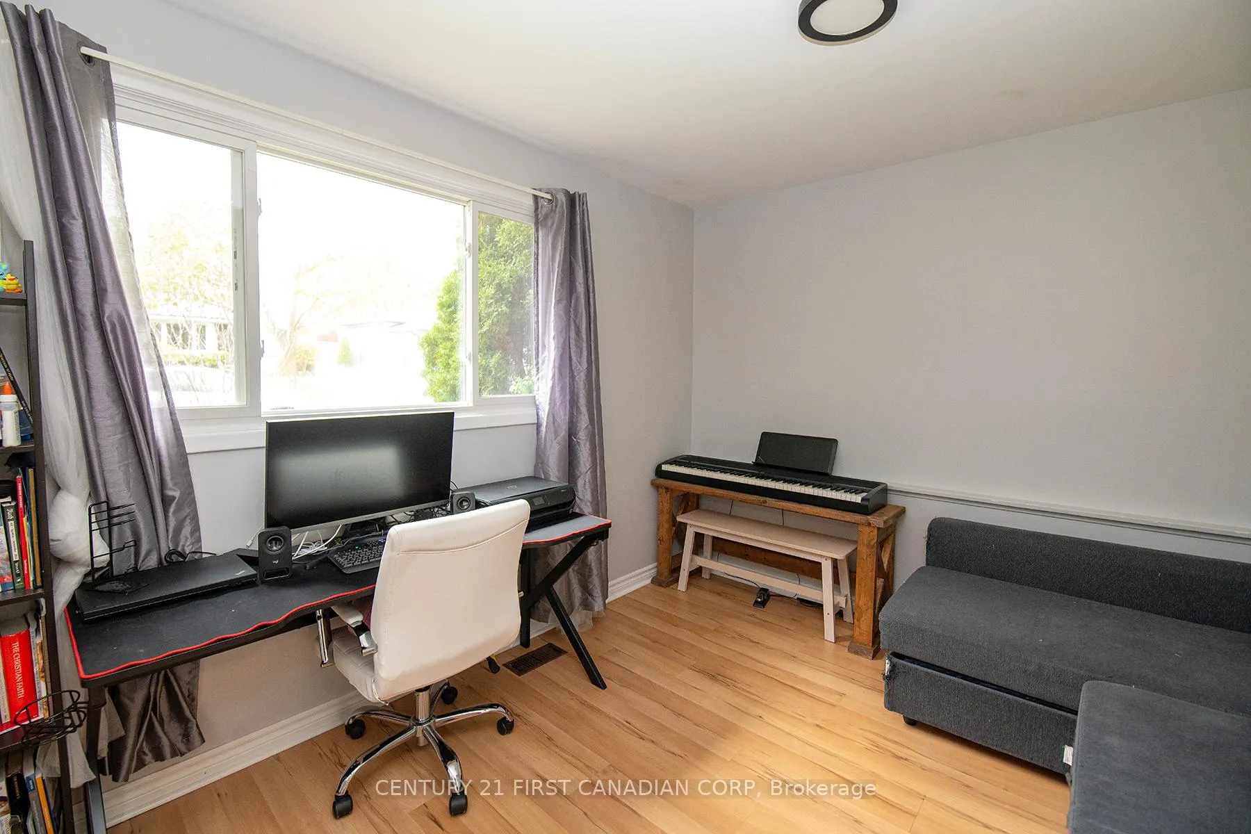 Photo 21 of 808 Dulaney Drive, London, South Q — HOMEH
