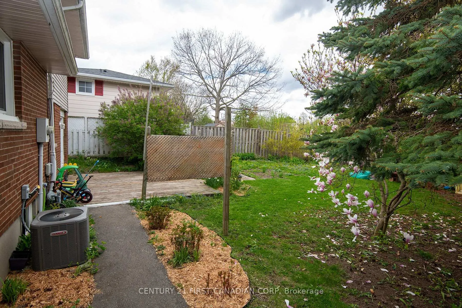 Photo 31 of 808 Dulaney Drive, London, South Q — HOMEH