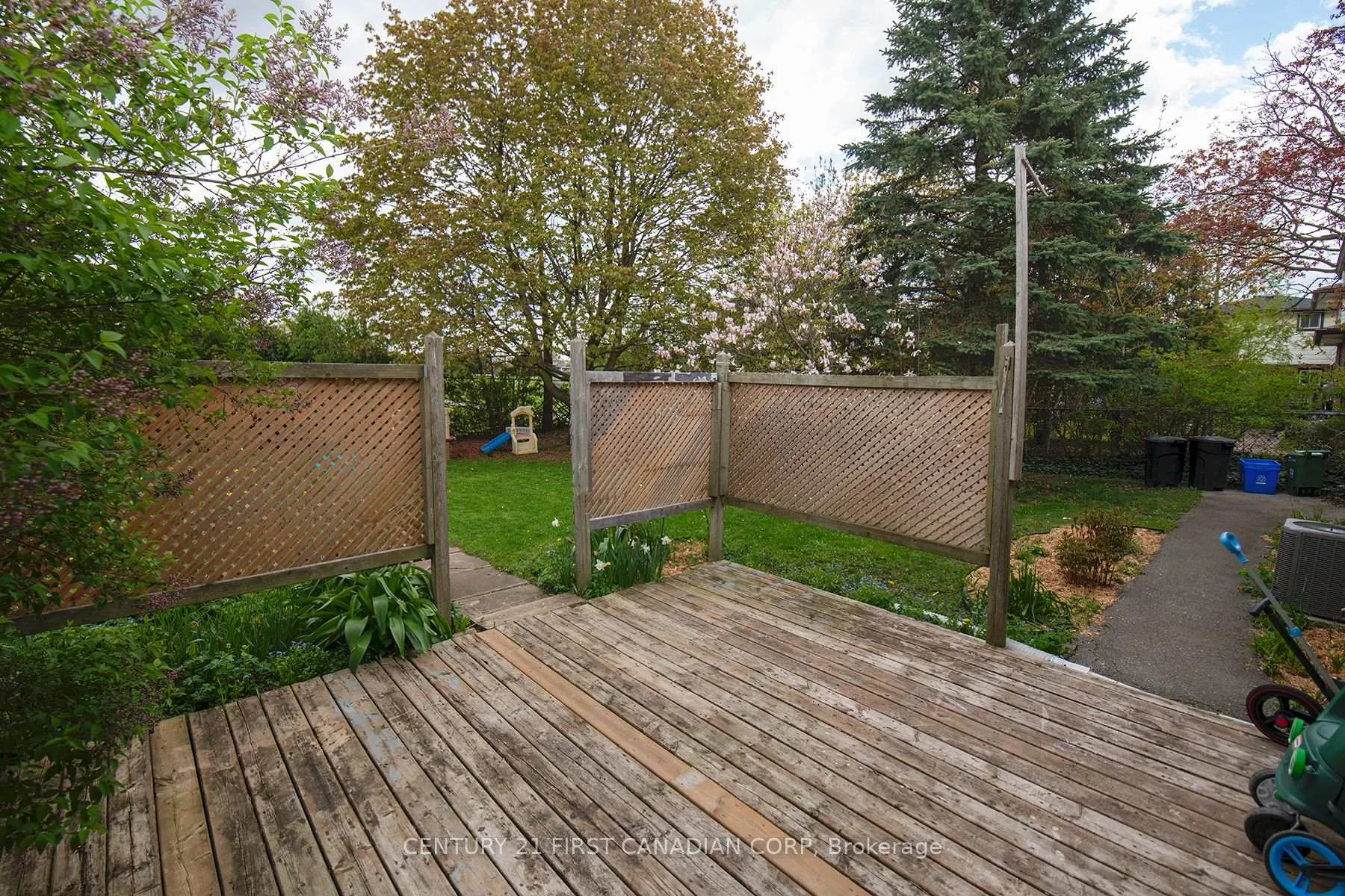 Photo 32 of 808 Dulaney Drive, London, South Q — HOMEH