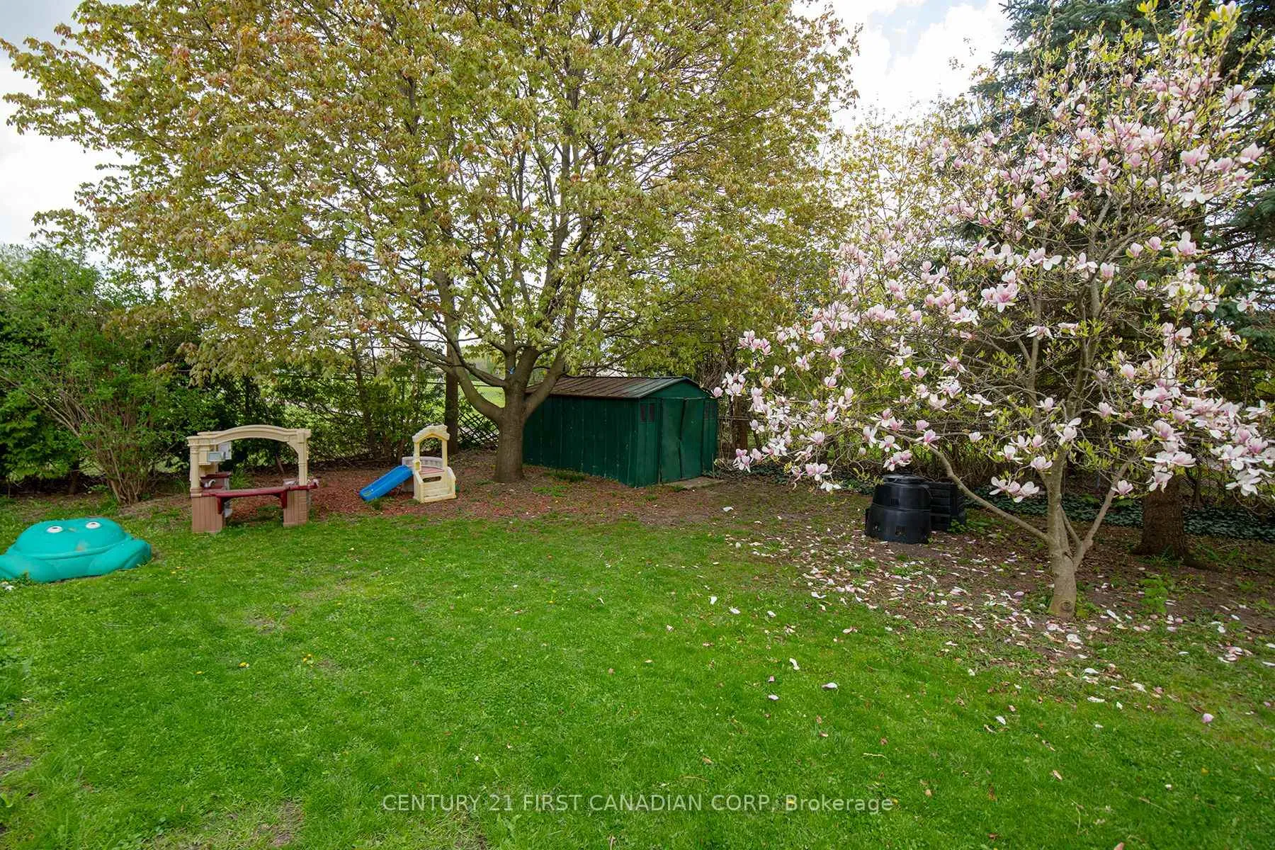Photo 35 of 808 Dulaney Drive, London, South Q — HOMEH