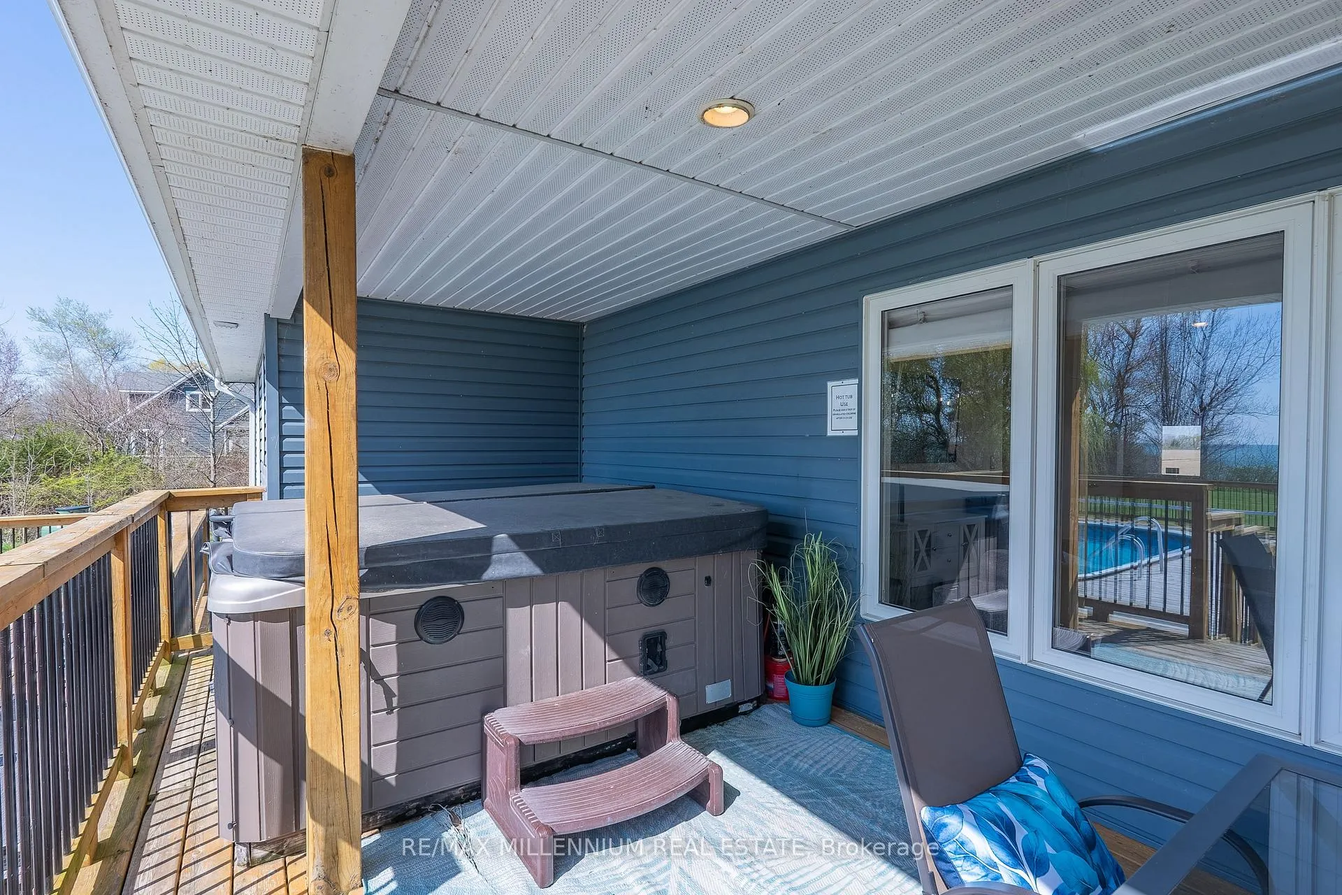 Photo 5 of 1954 Ocean Boulevard, Chatham-Kent, Wheatley — HOMEH