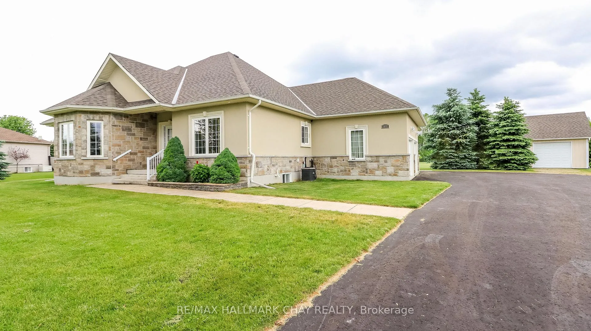Photo 4 of 5807 Old Mill Road, Essa, Rural Essa — HOMEH