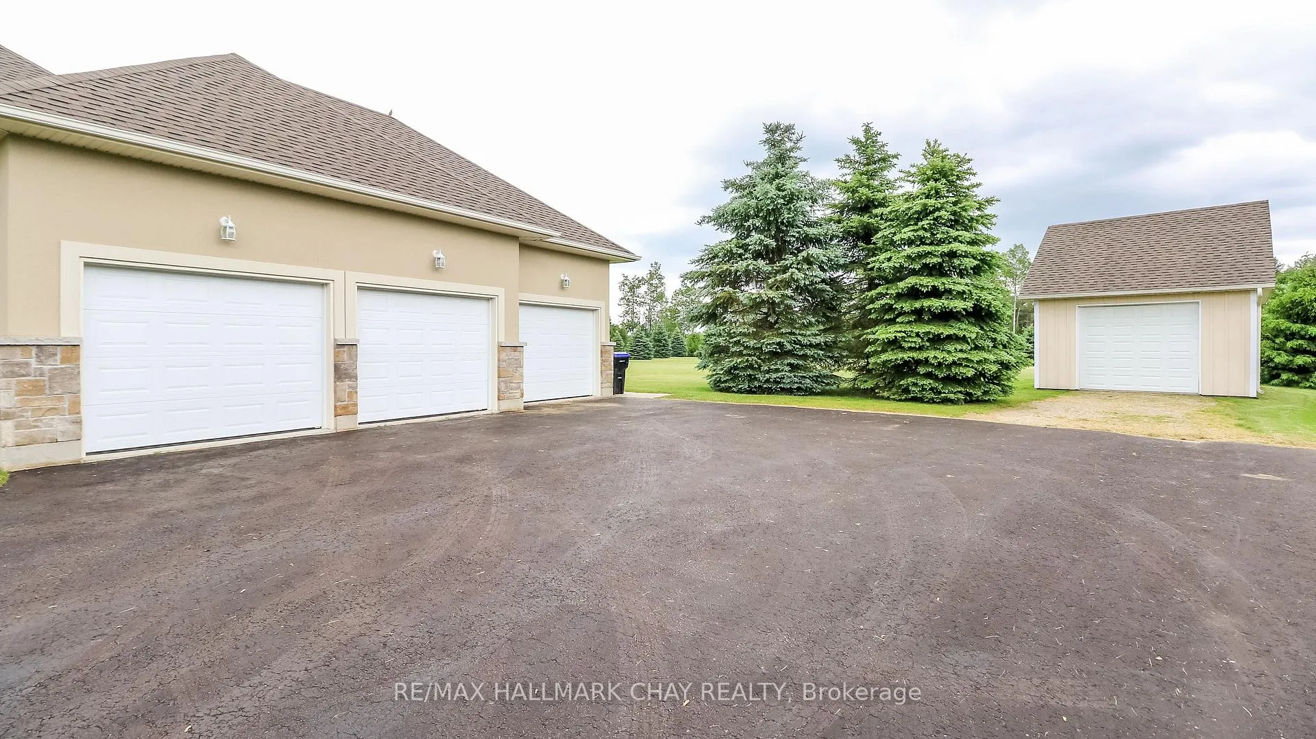 Photo 5 of 5807 Old Mill Road, Essa, Rural Essa — HOMEH