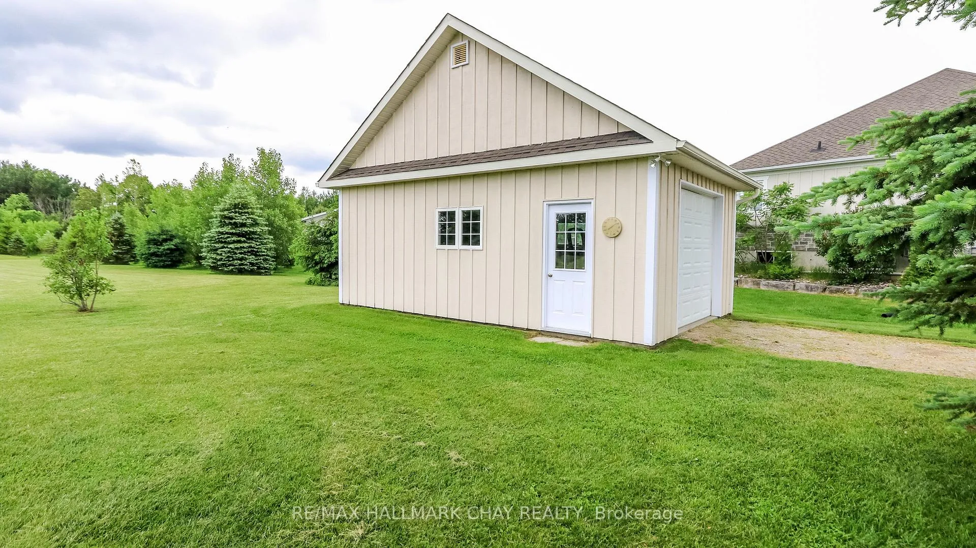 Photo 7 of 5807 Old Mill Road, Essa, Rural Essa — HOMEH