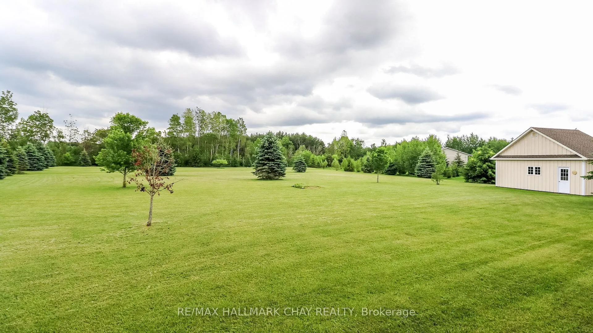 Photo 10 of 5807 Old Mill Road, Essa, Rural Essa — HOMEH