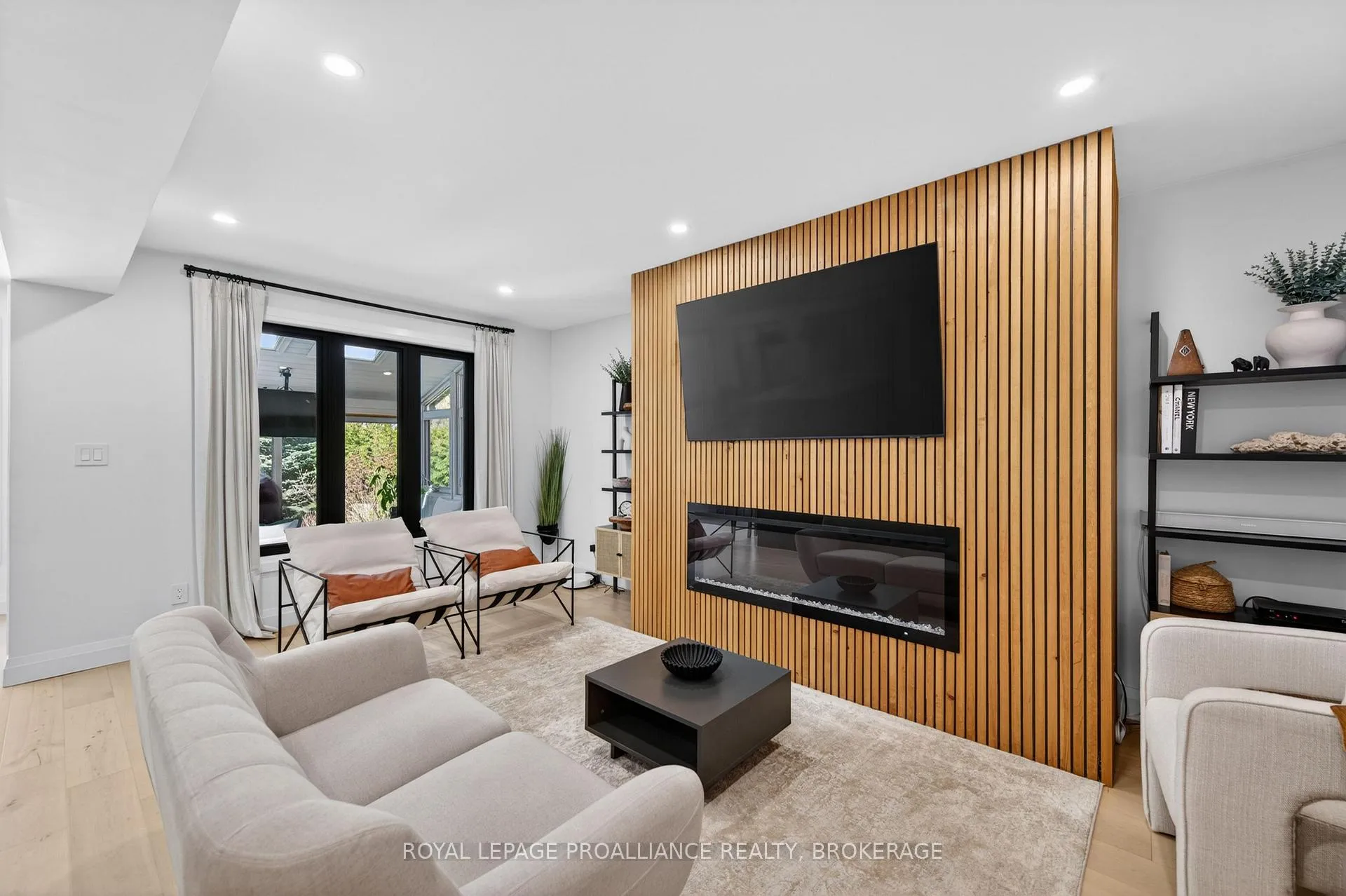 Photo 12 of 861 Mona Drive, Kingston, North of Taylor-Kidd Blvd — HOMEH