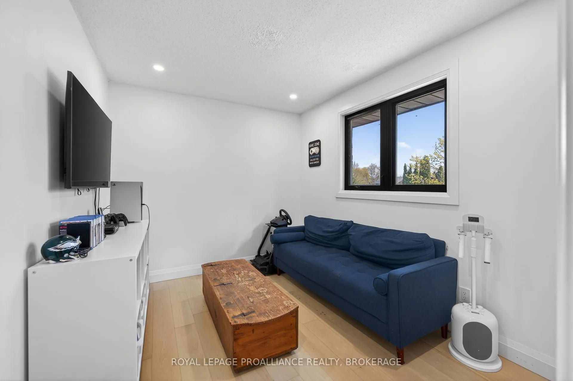 Photo 26 of 861 Mona Drive, Kingston, North of Taylor-Kidd Blvd — HOMEH
