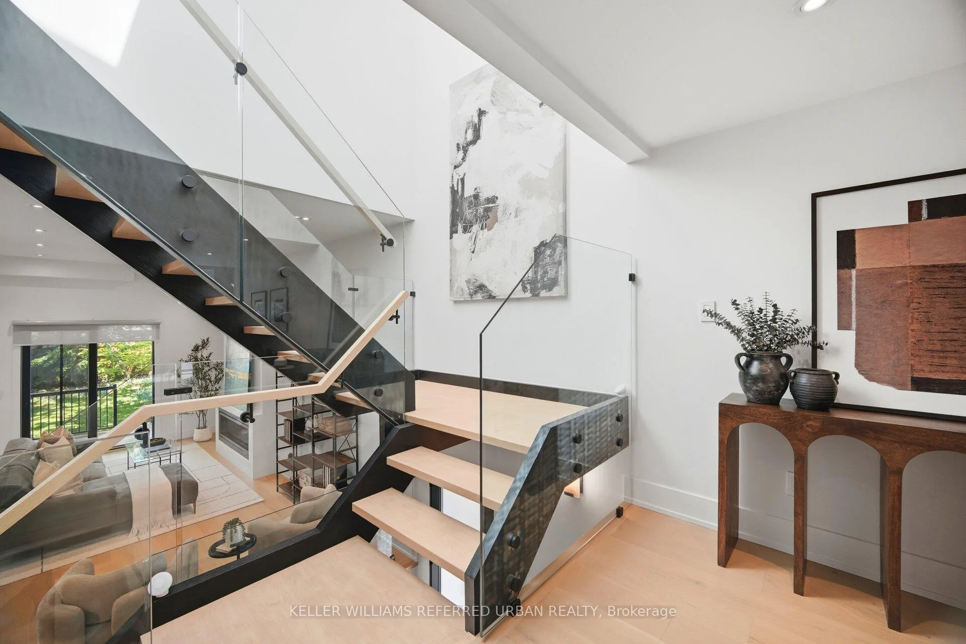 Photo 24 of 56 Elma Street, Etobicoke, Mimico — HOMEH