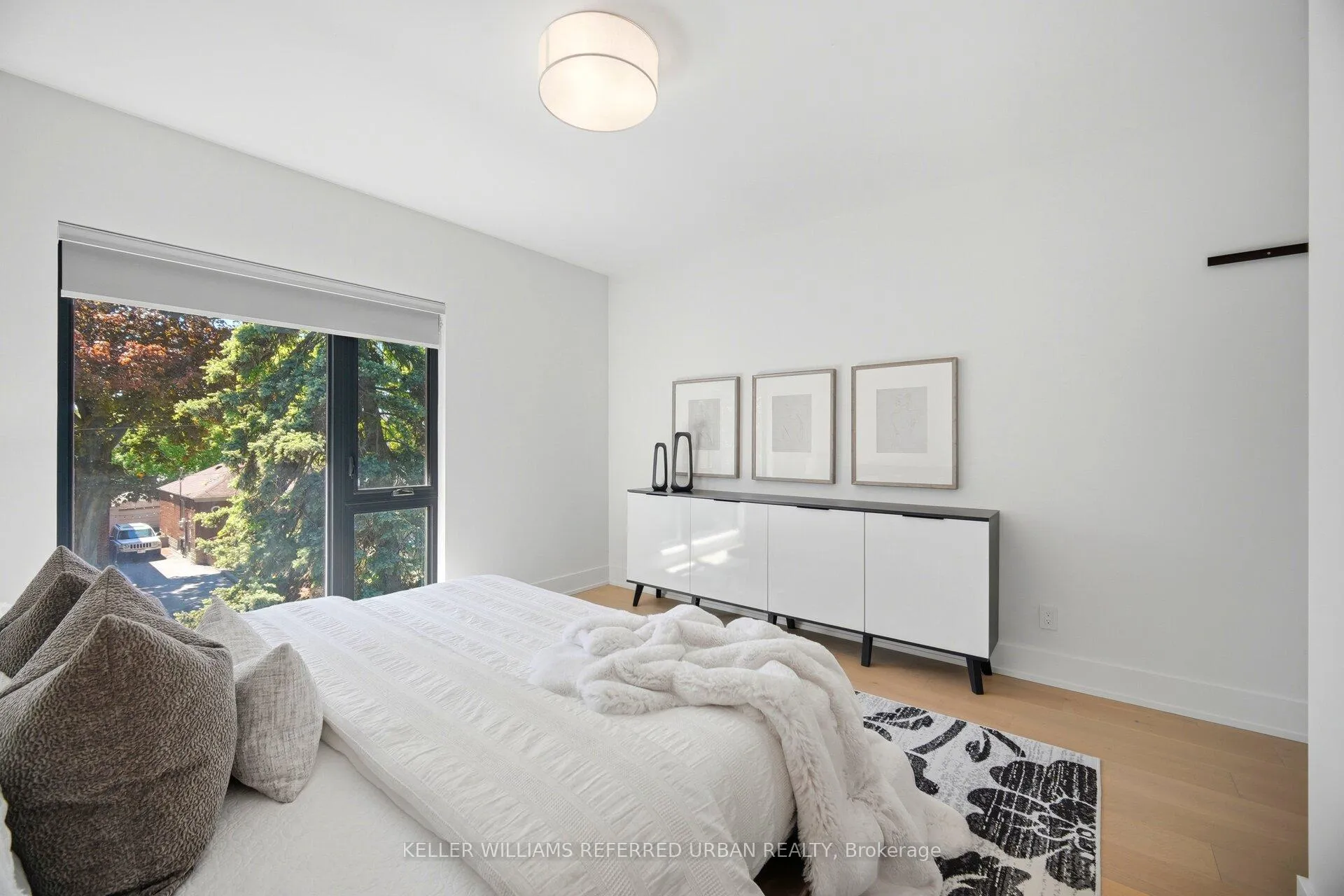 Photo 26 of 56 Elma Street, Etobicoke, Mimico — HOMEH