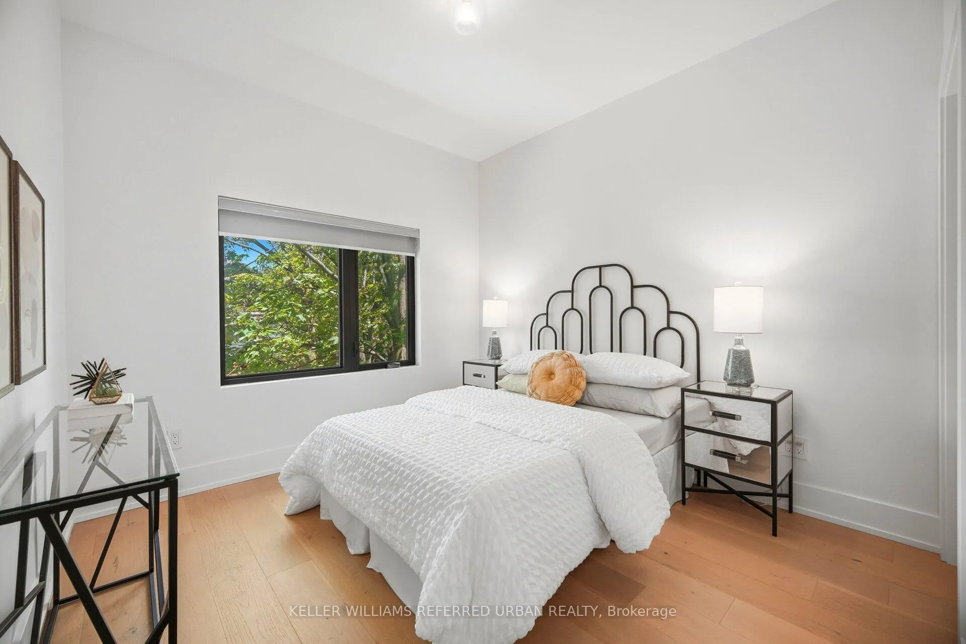 Photo 34 of 56 Elma Street, Etobicoke, Mimico — HOMEH