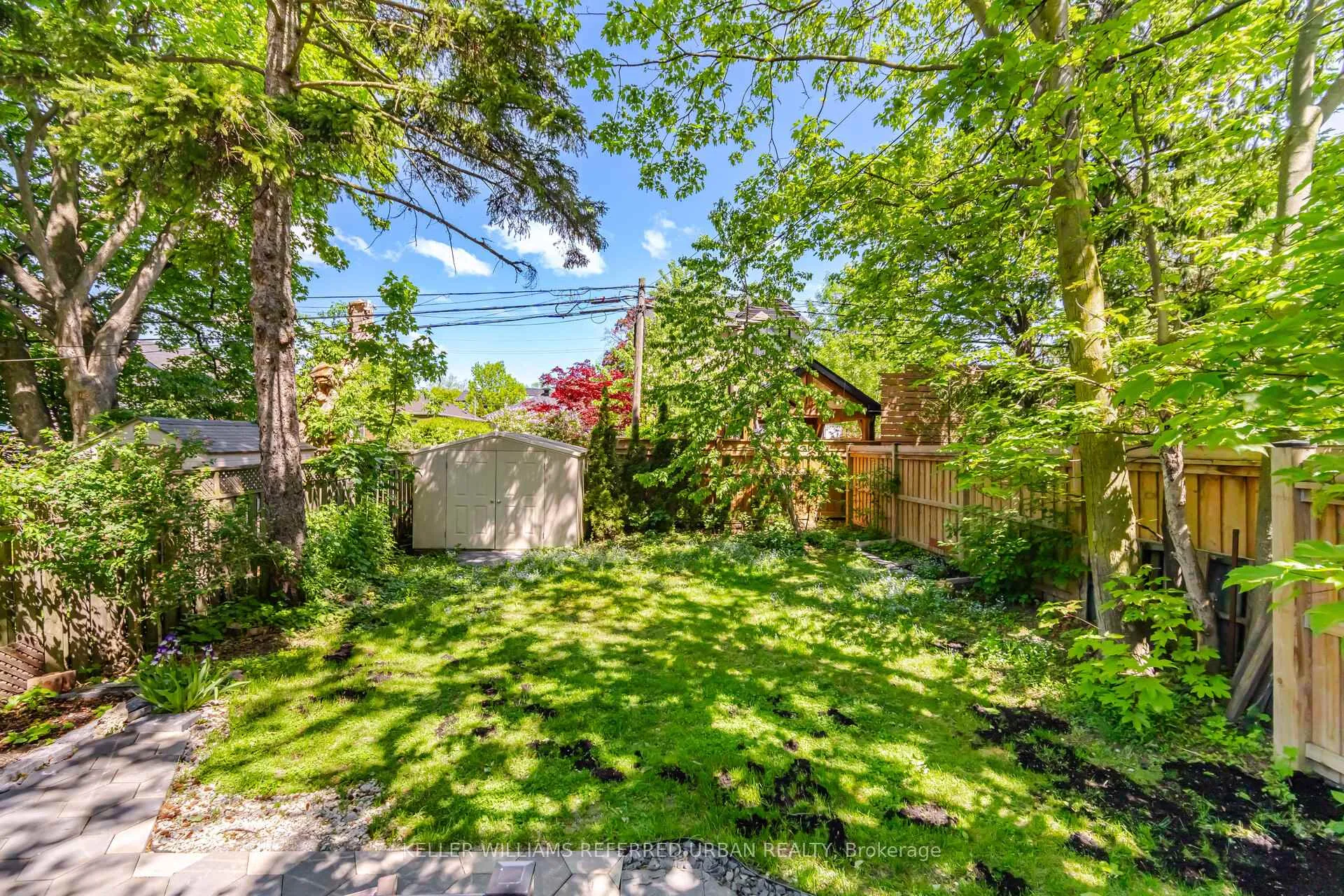Photo 47 of 56 Elma Street, Etobicoke, Mimico — HOMEH