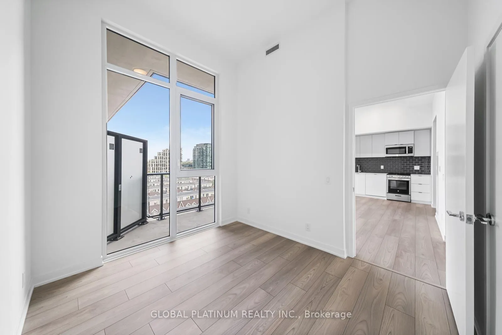 Photo 12 of Unit 701, 285 Dufferin Street, Toronto, South Parkdale — HOMEH