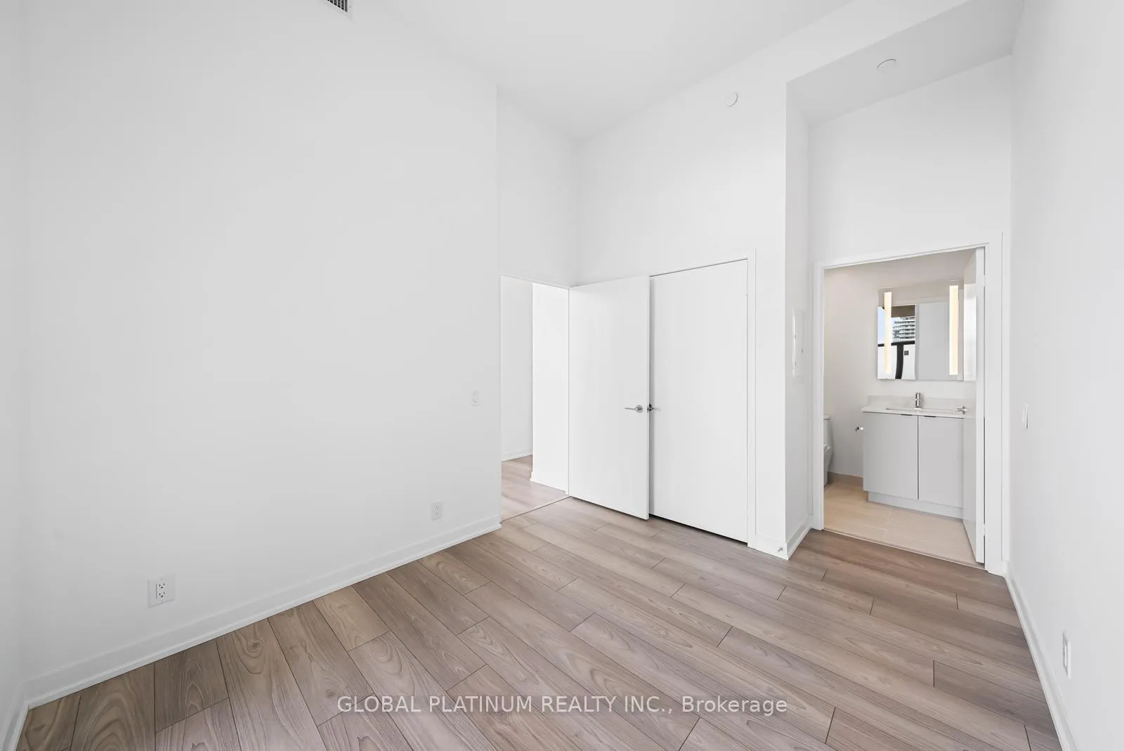Photo 13 of Unit 701, 285 Dufferin Street, Toronto, South Parkdale — HOMEH